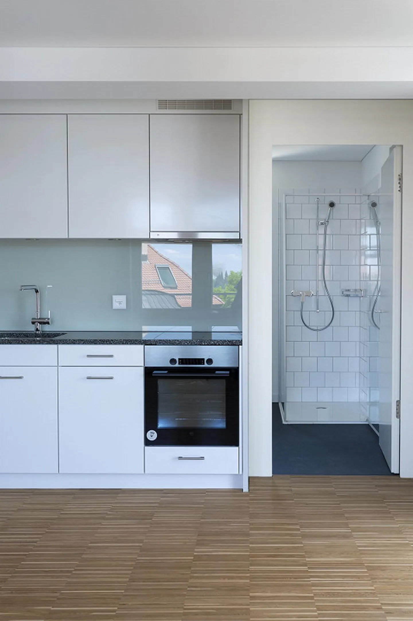 schöne 1.5-Zimmerwohnung mit Wintergarten 2021 Kernsaniert - Foto 7 von 9