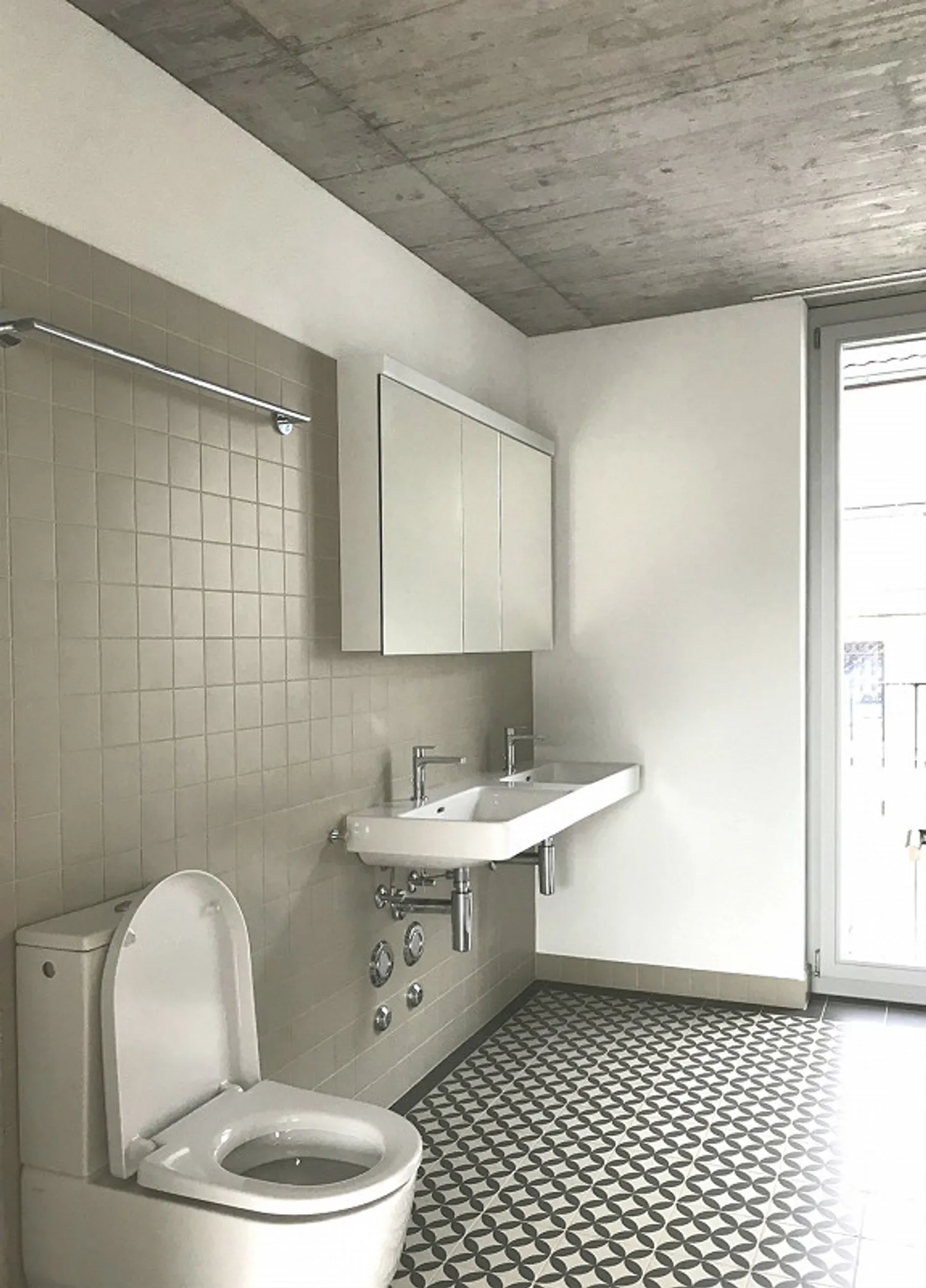 Idyllic 5 1/2-room apartment very centrally located - Photo 5 of 8