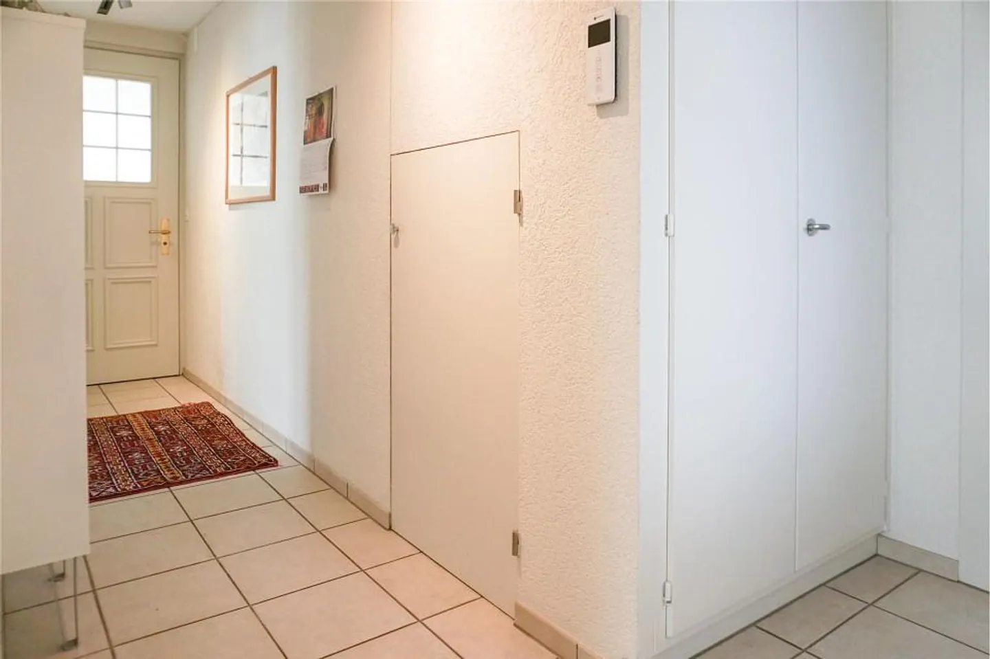 Maison polyvalente à trois familles avec jardin et options d'utilisation attrayantes - Photo 5 sur 13