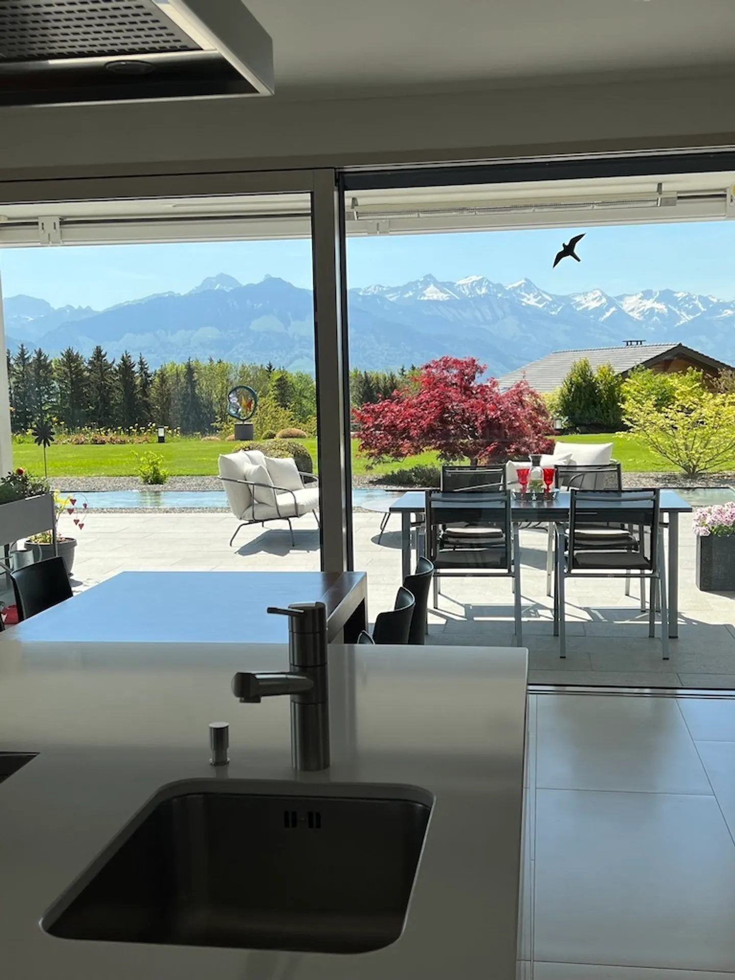 10-Room House - Photo 20 of 28