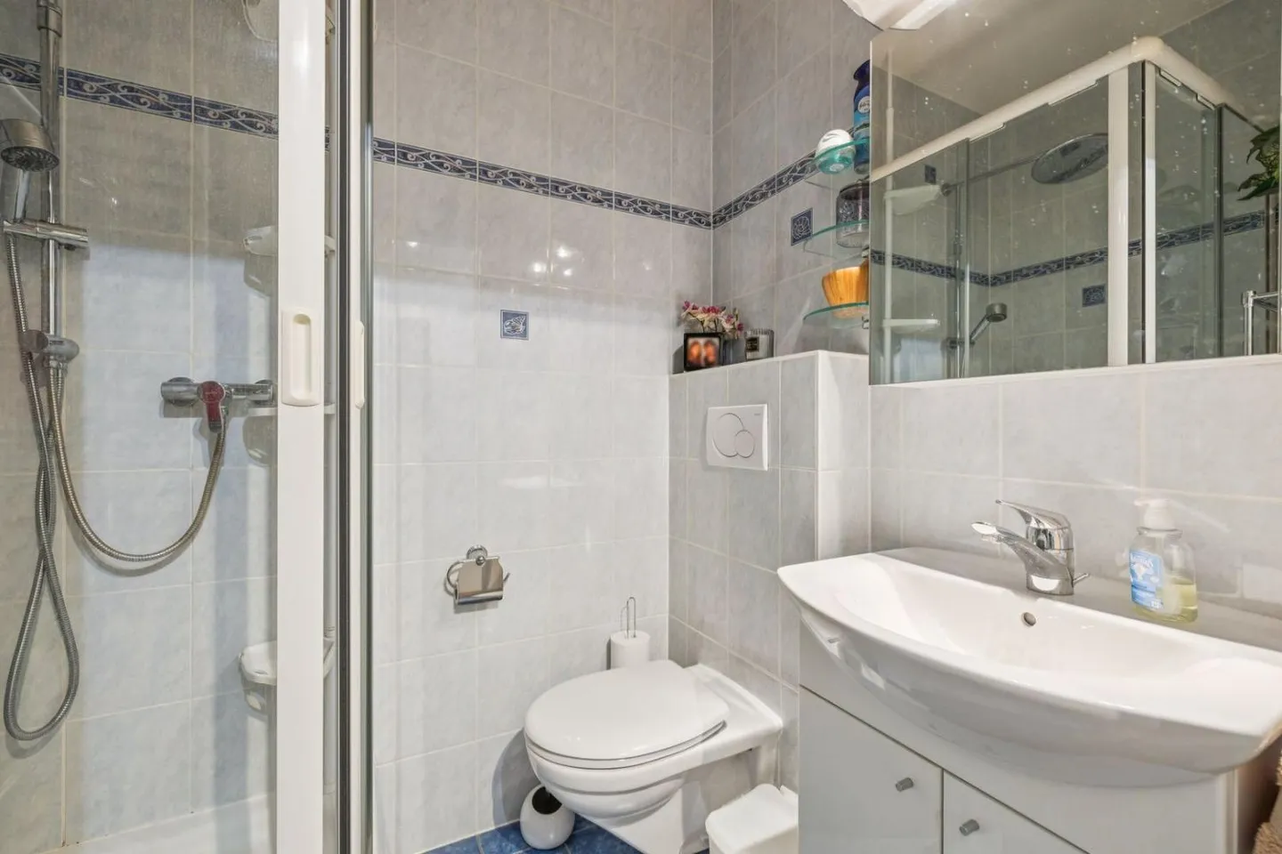 Appartement spacieux 6P avec balcon - Photo 11 sur 12