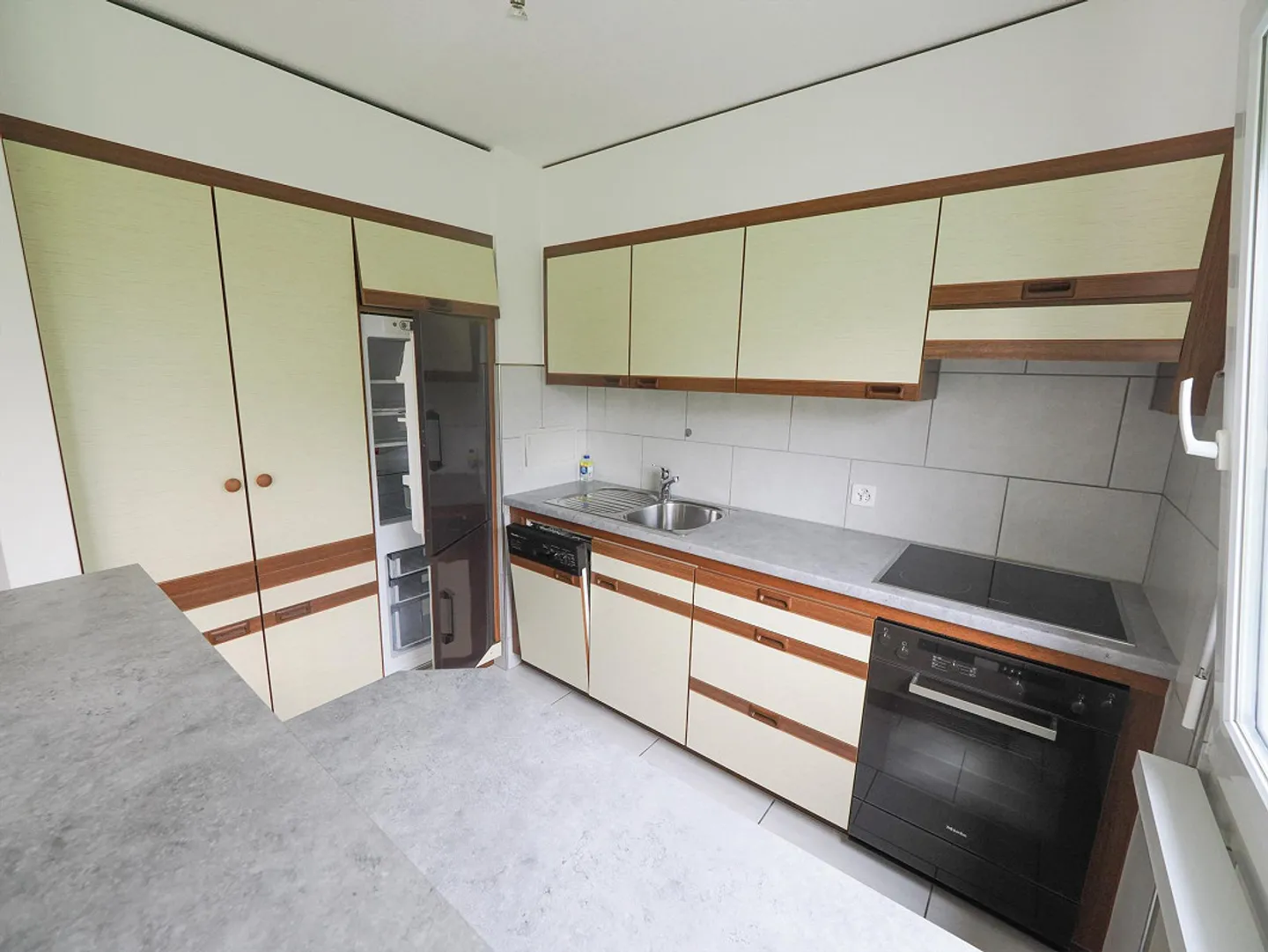 Appartamento 3.5 locali in una posizione tranquilla vicino alla stazione di Langenthal - Foto 4 di 6