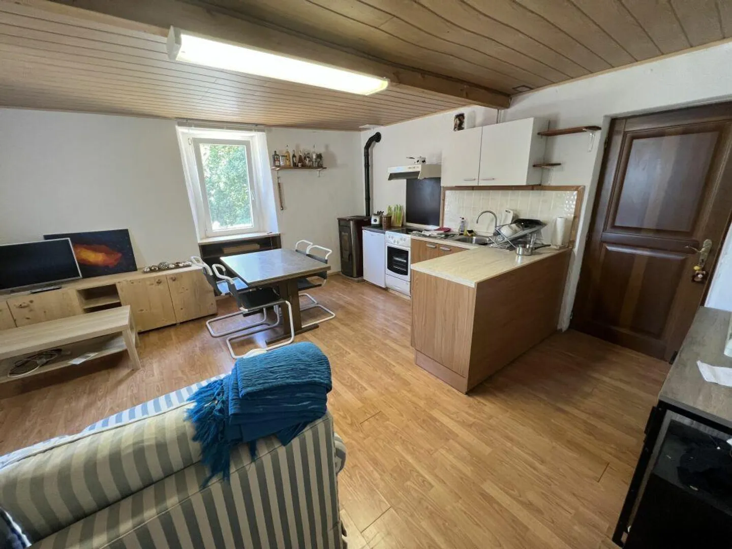 Ticinese House 6.5 with pool + rustic 2.5 duplex + land - Photo 15 of 19