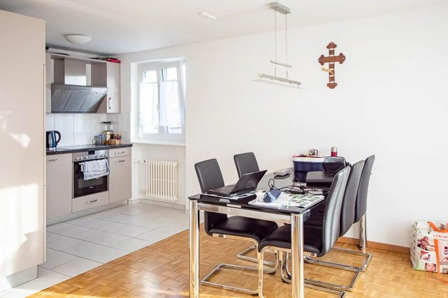 Appartamento moderno con 3 camere - Foto 1 di 11
