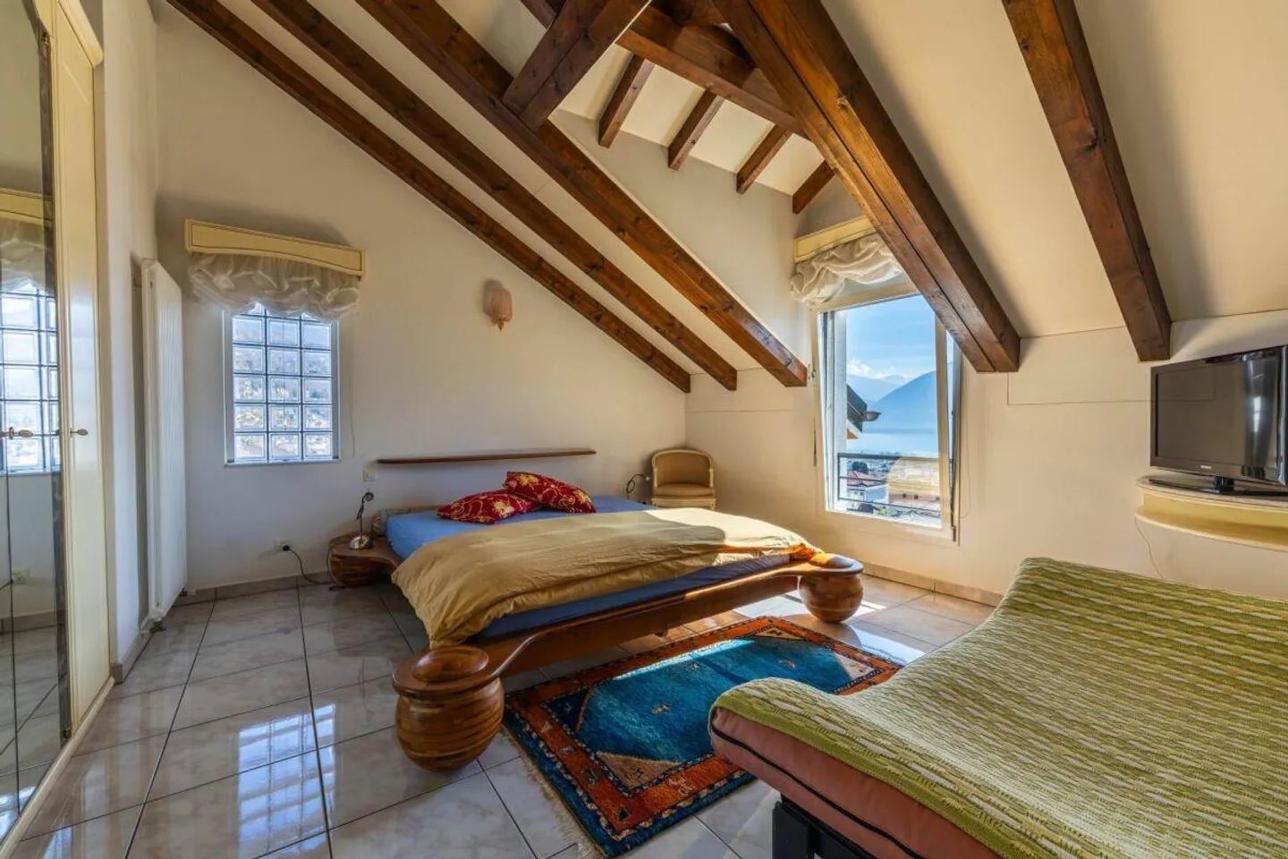 Minusio : prestigieux penthouse duplex avec vue sur le lac Majeur - Photo 13 sur 15