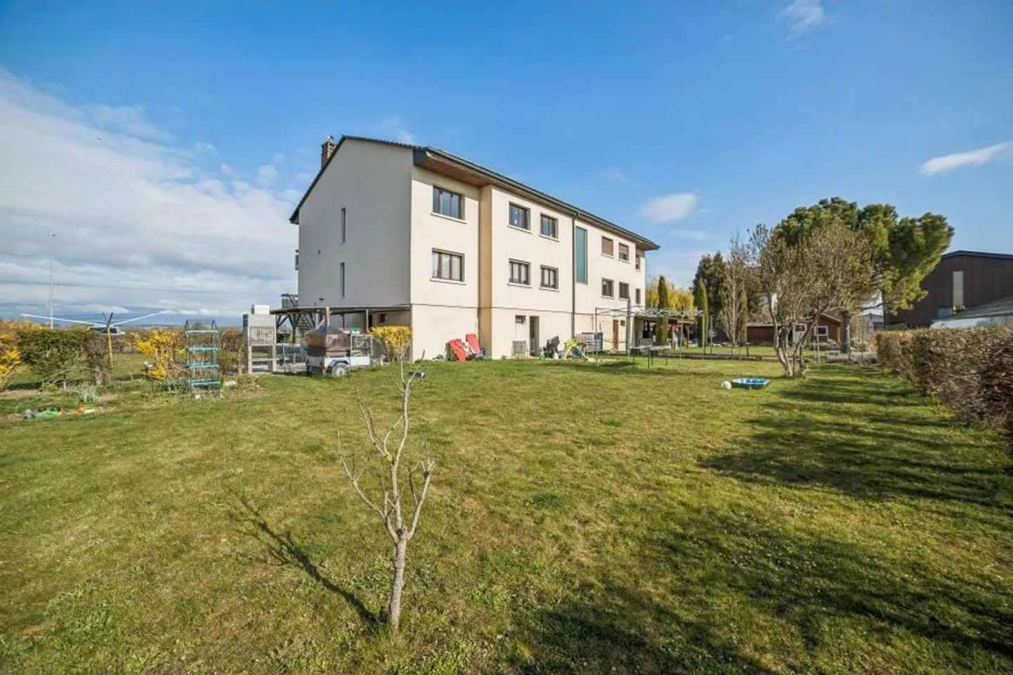 Complesso immobiliare due appartamenti venduti in blocco - Foto 1 di 13