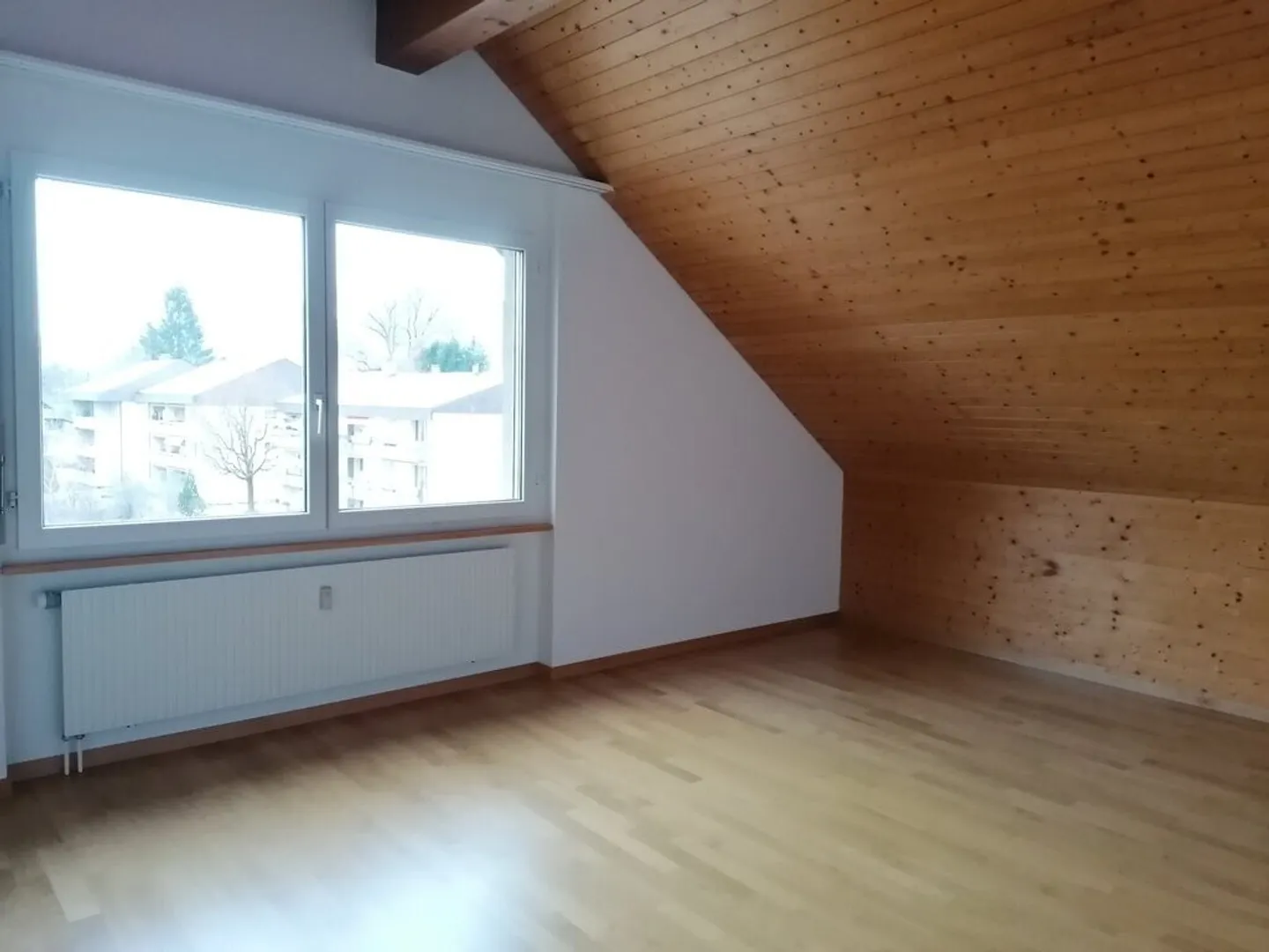 Cozy Attic Apartment with Fireplace - Photo 4 of 10