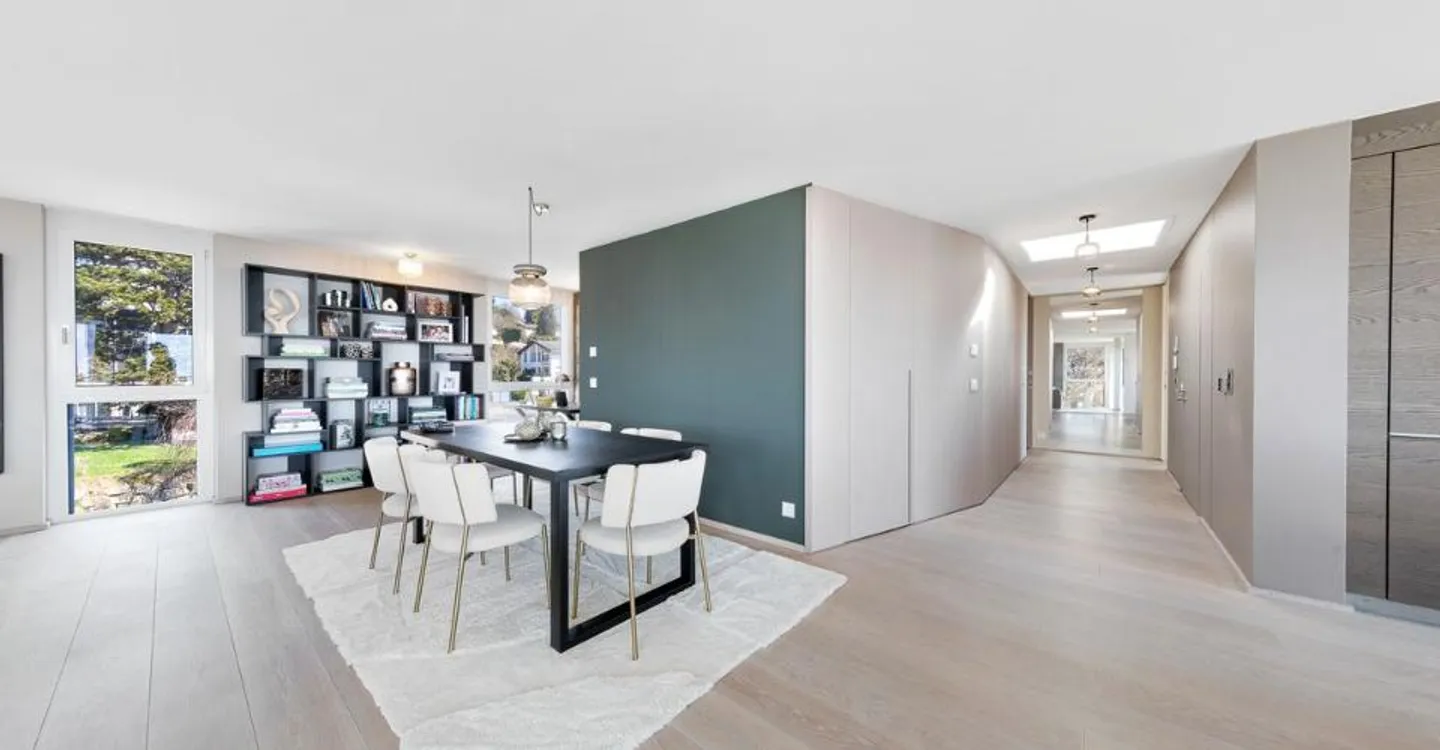 Prächtige Penthouse mit 180-Grad-Panoramablick auf den See und die Alpen - Foto 4 von 12