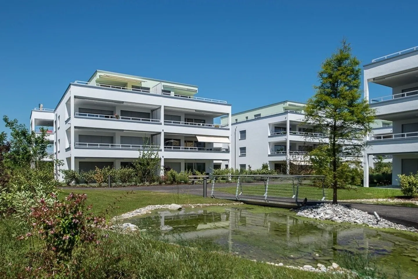 Bien immobilier à louer - Photo 1 sur 3