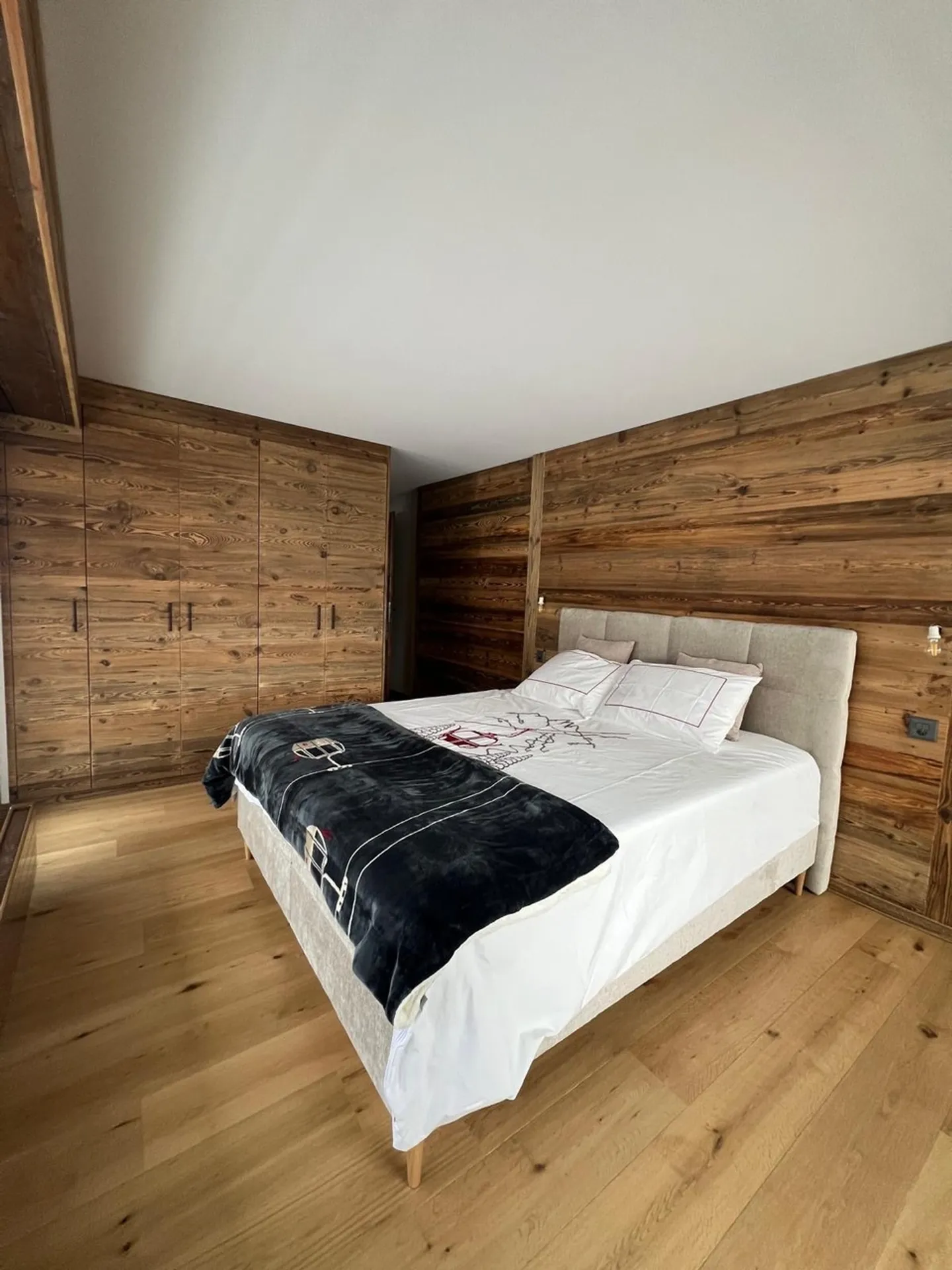 Bellissimo appartamento con 2 camere completamente ristrutturato nel centro di Haute-Nendaz - Foto 4 di 7