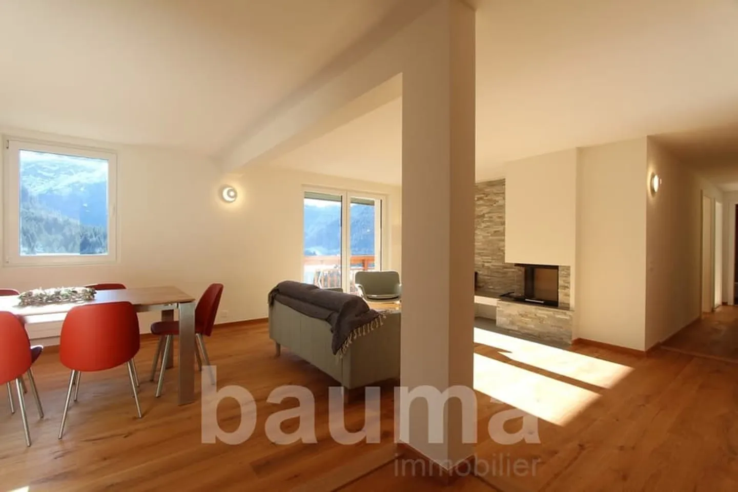 Holiday Apartment - Photo 2 of 13