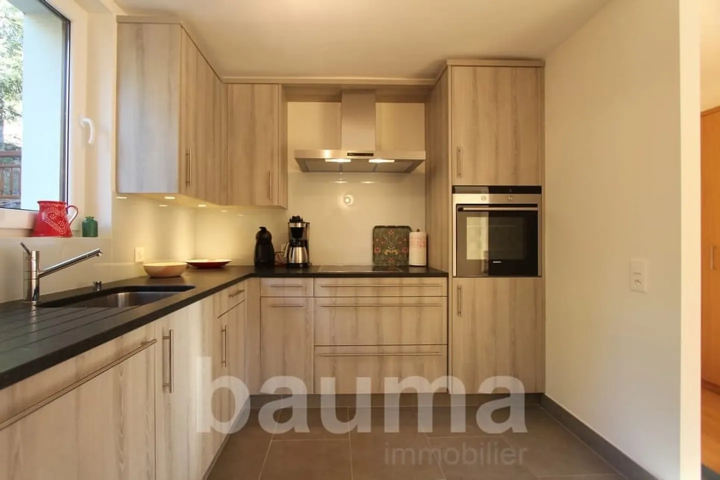 Holiday Apartment - Photo 4 of 13