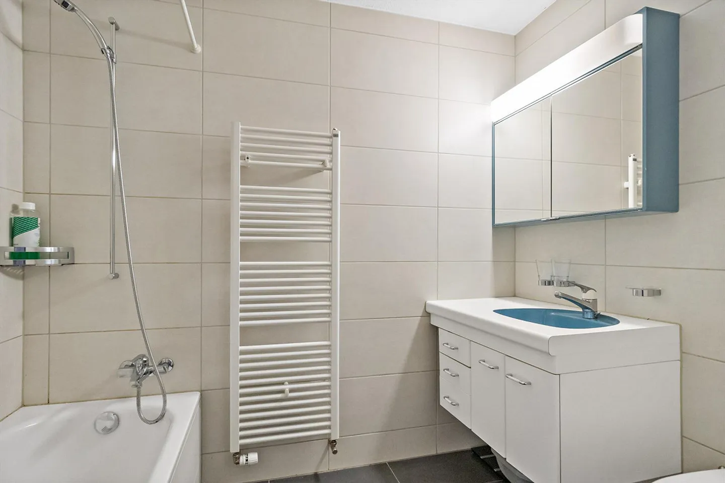 Appartement lumineux au cœur de Kriens - Photo 5 sur 8