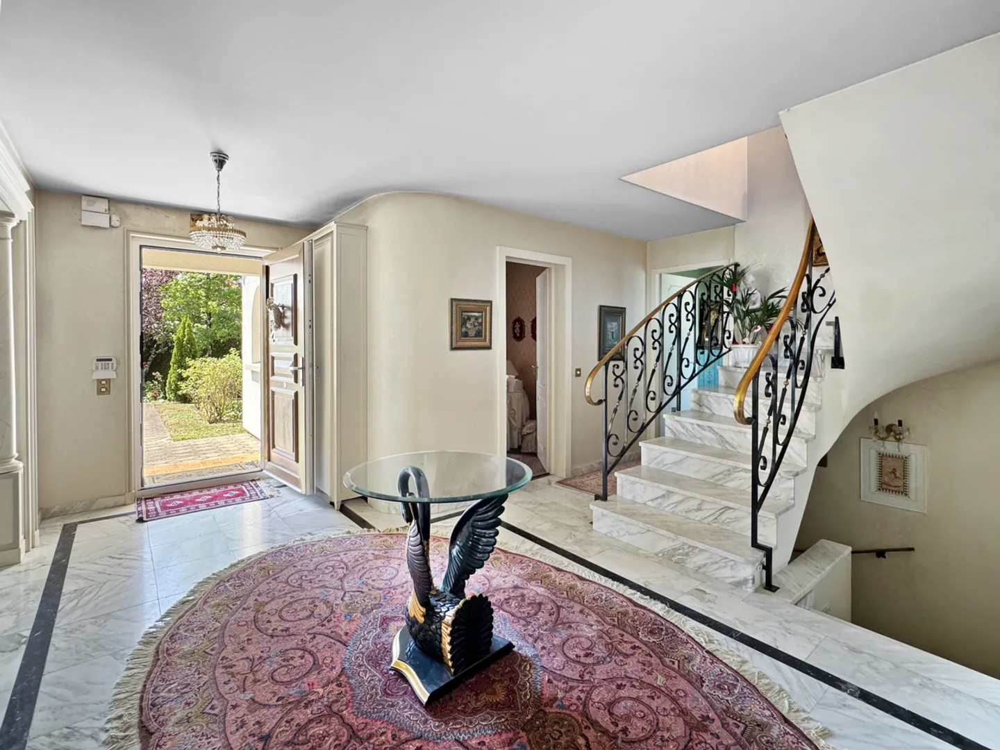 Villa indipendente a Founex su un bellissimo lotto di 1400m2 - Foto 5 di 10