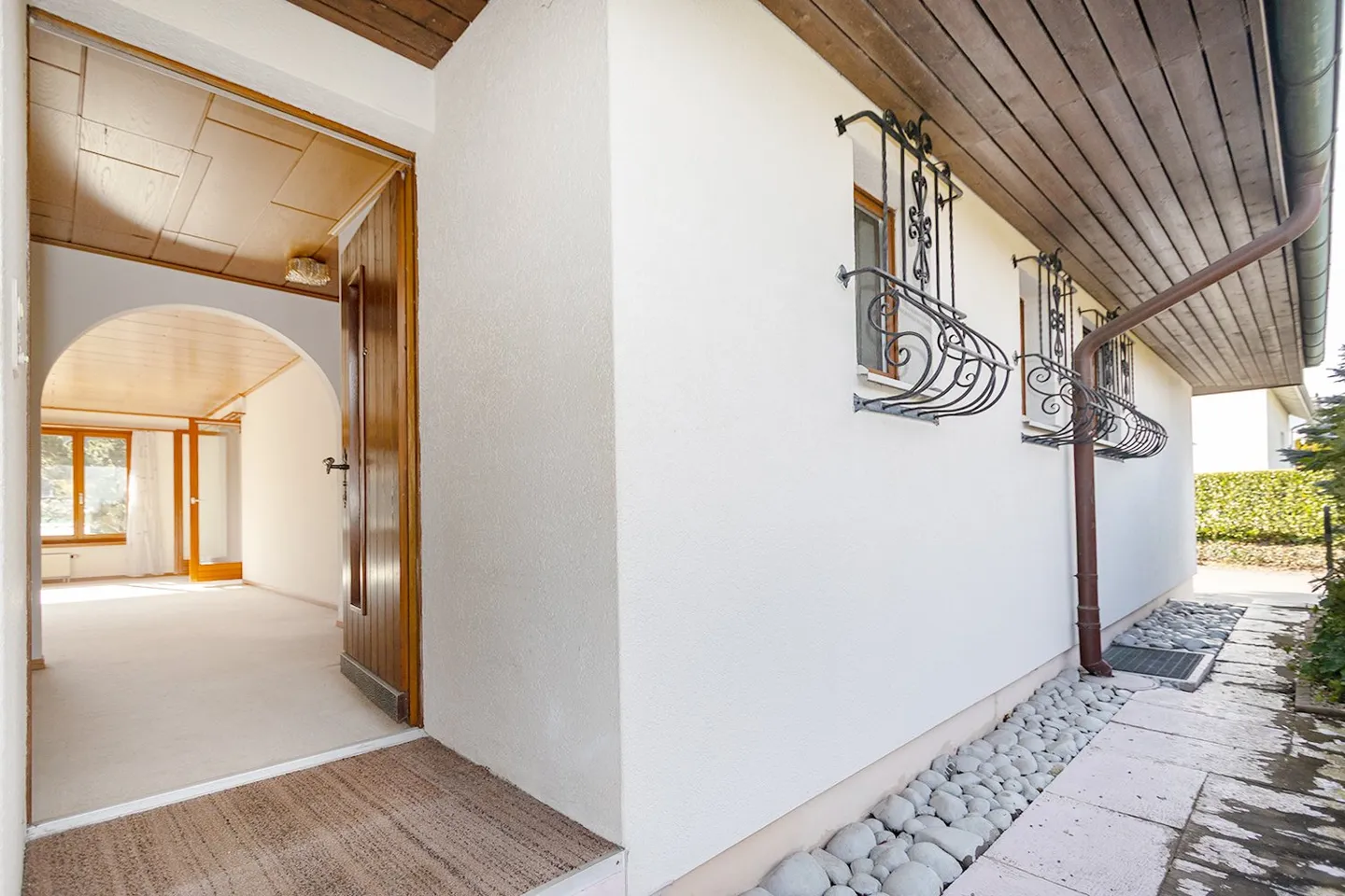 Charmantes freistehendes Haus in Mägenwil - Foto 4 von 14