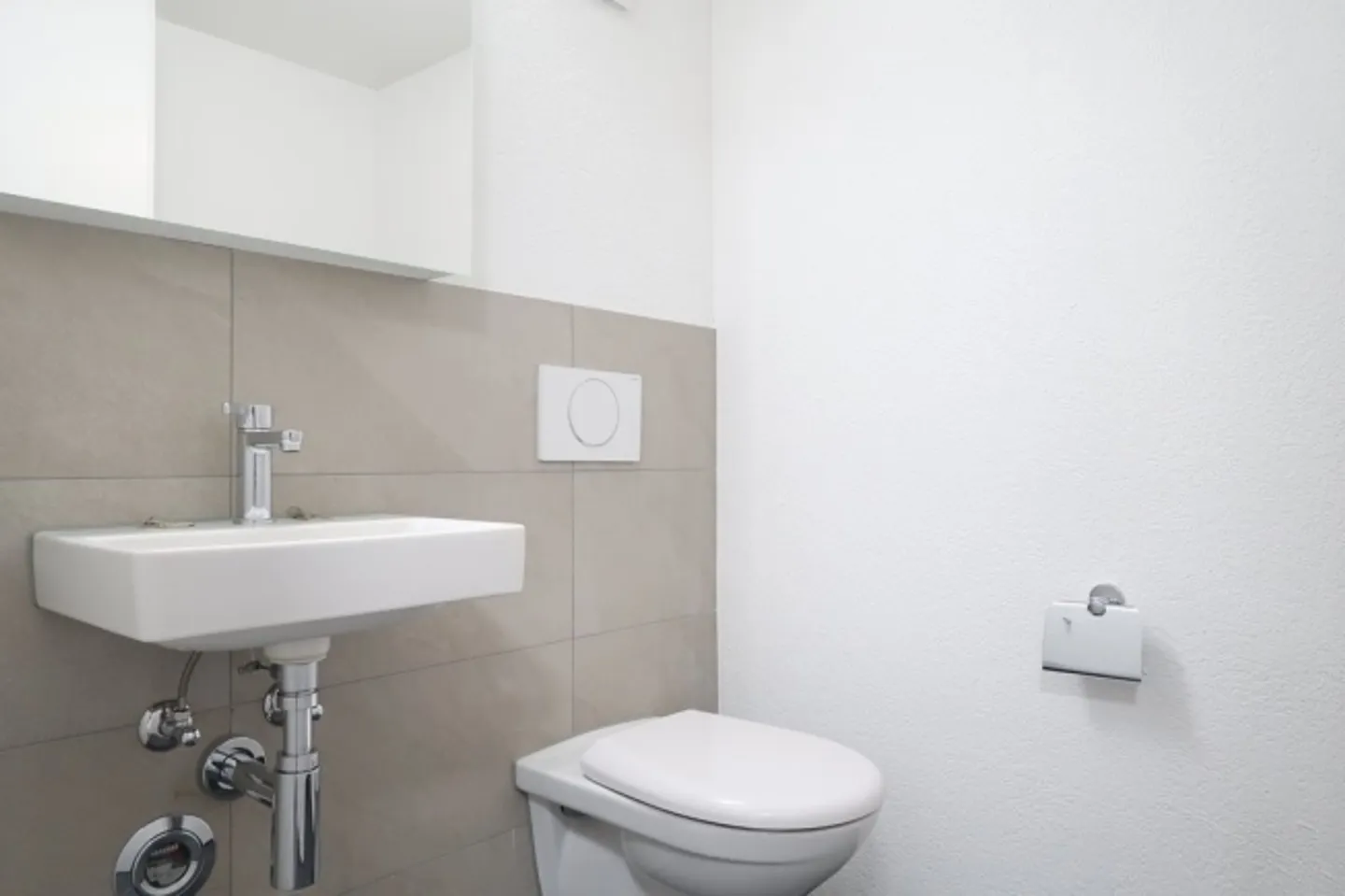 Newly renovated office spaces in Wabern - Photo 3 of 7