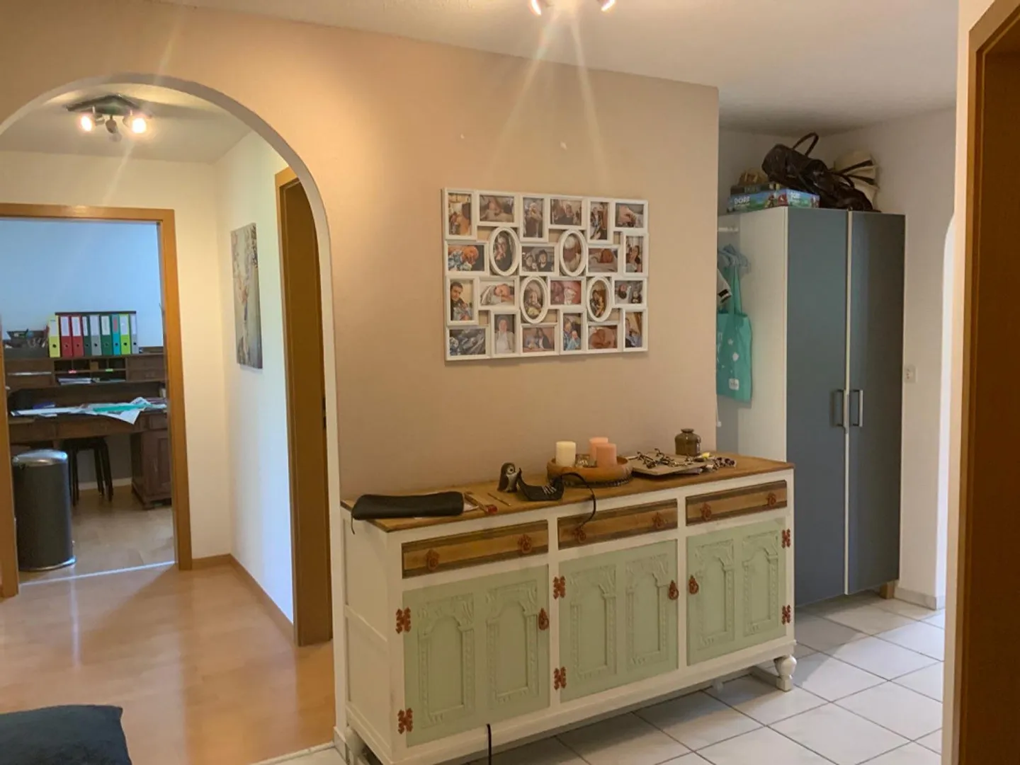 Appartamento con balcone e vista sul verde - Foto 4 di 12