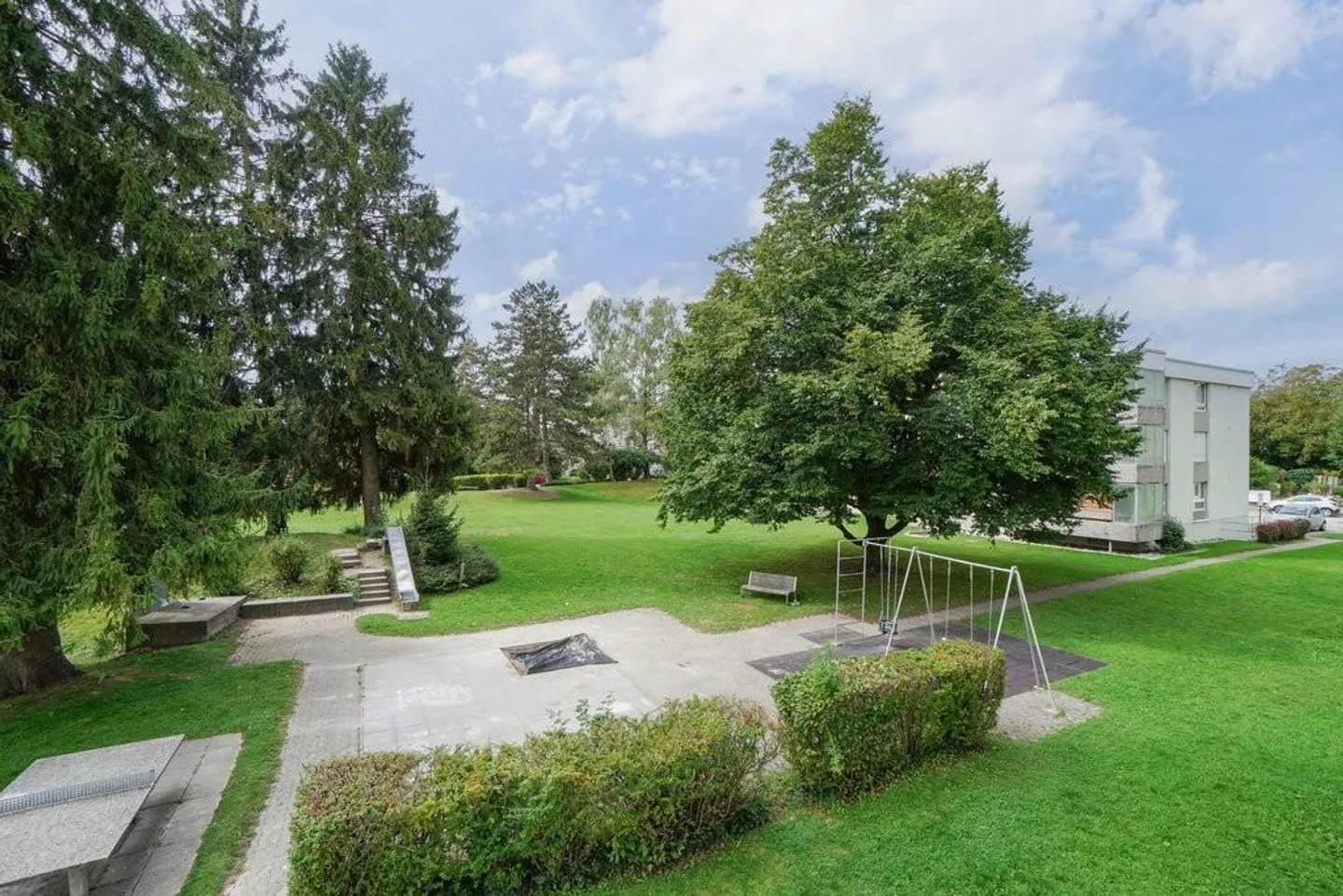 Your new family apartment has a lot to offer! - Photo 11 of 12