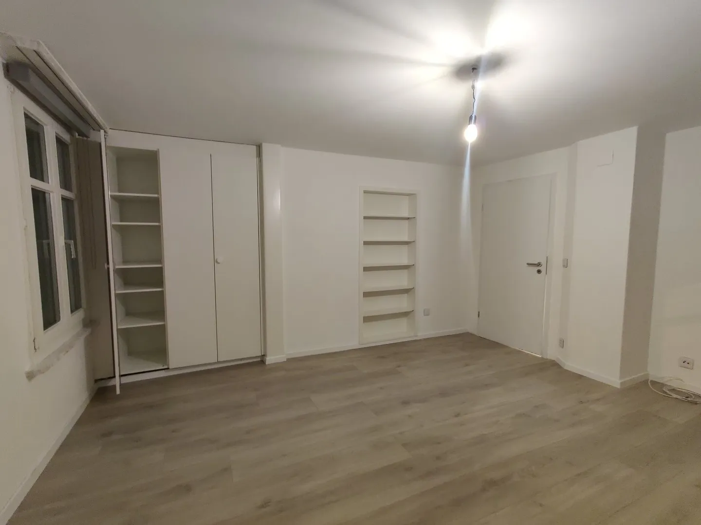 Appartamento affascinante di 4,5 stanze con area salotto nel giardino - Foto 7 di 11