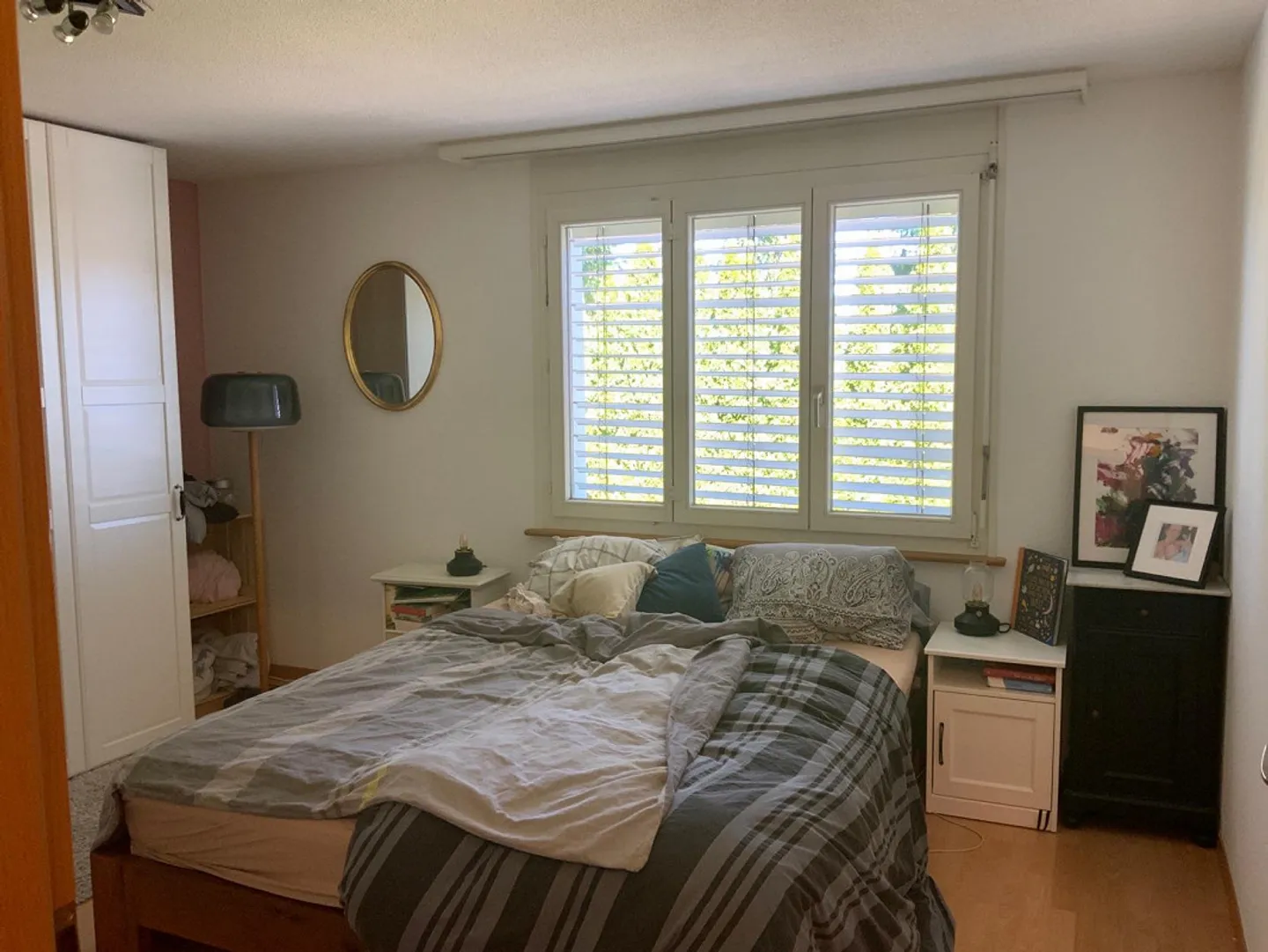 Appartamento con balcone e vista sul verde - Foto 8 di 12