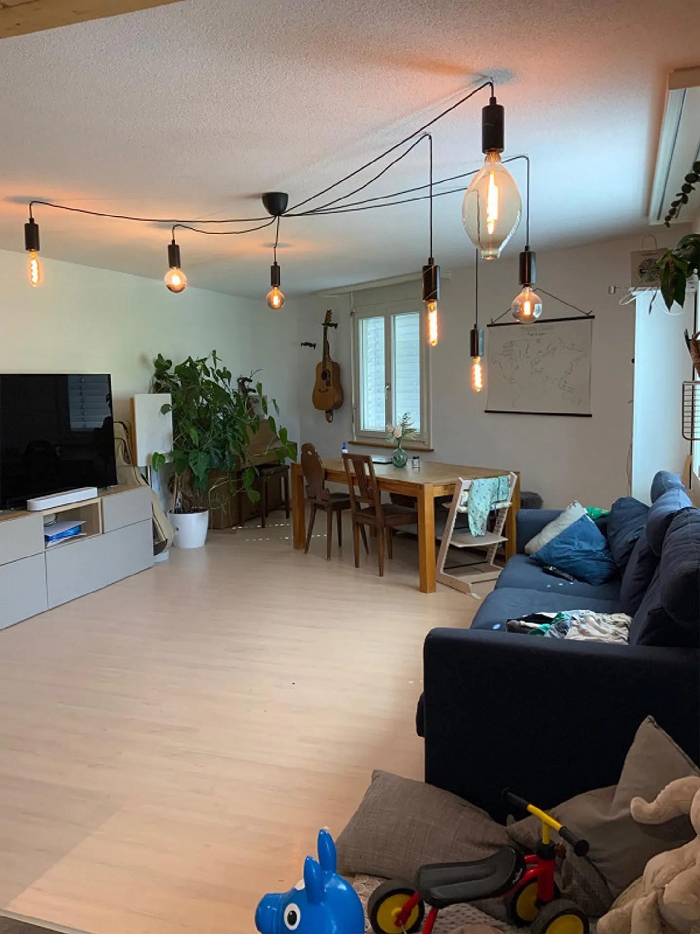 Appartamento con balcone e vista sul verde - Foto 9 di 12