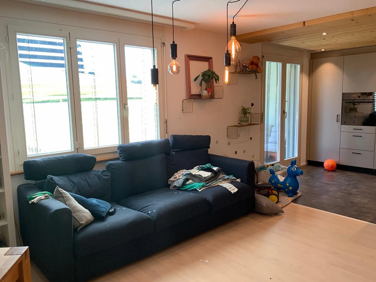 Appartamento con balcone e vista sul verde - Foto 10 di 12