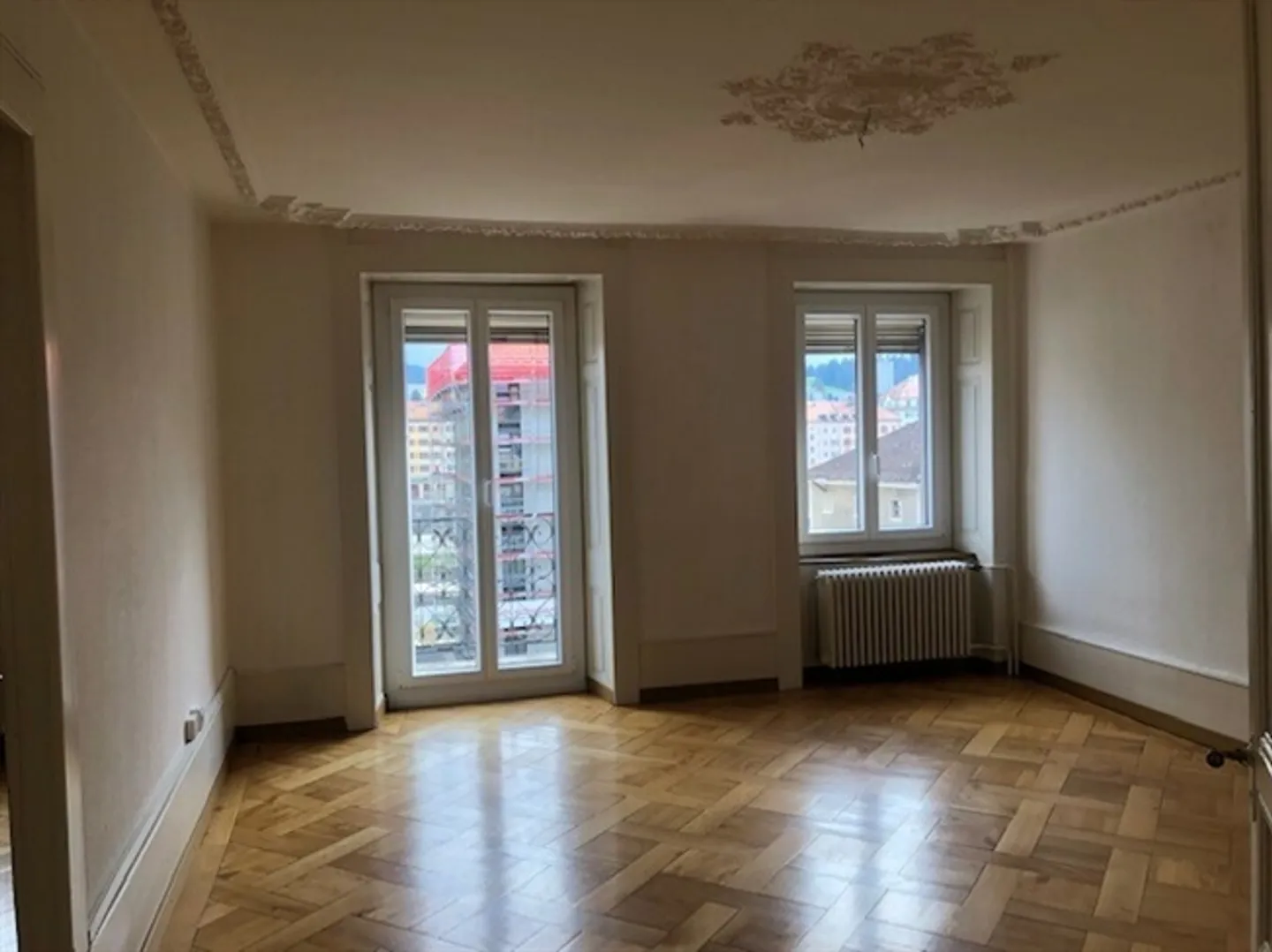 À louer, bel appartement de 2,5 pièces, Léopold-Robert 128, La Chaux-de-Fonds - Photo 2 sur 6