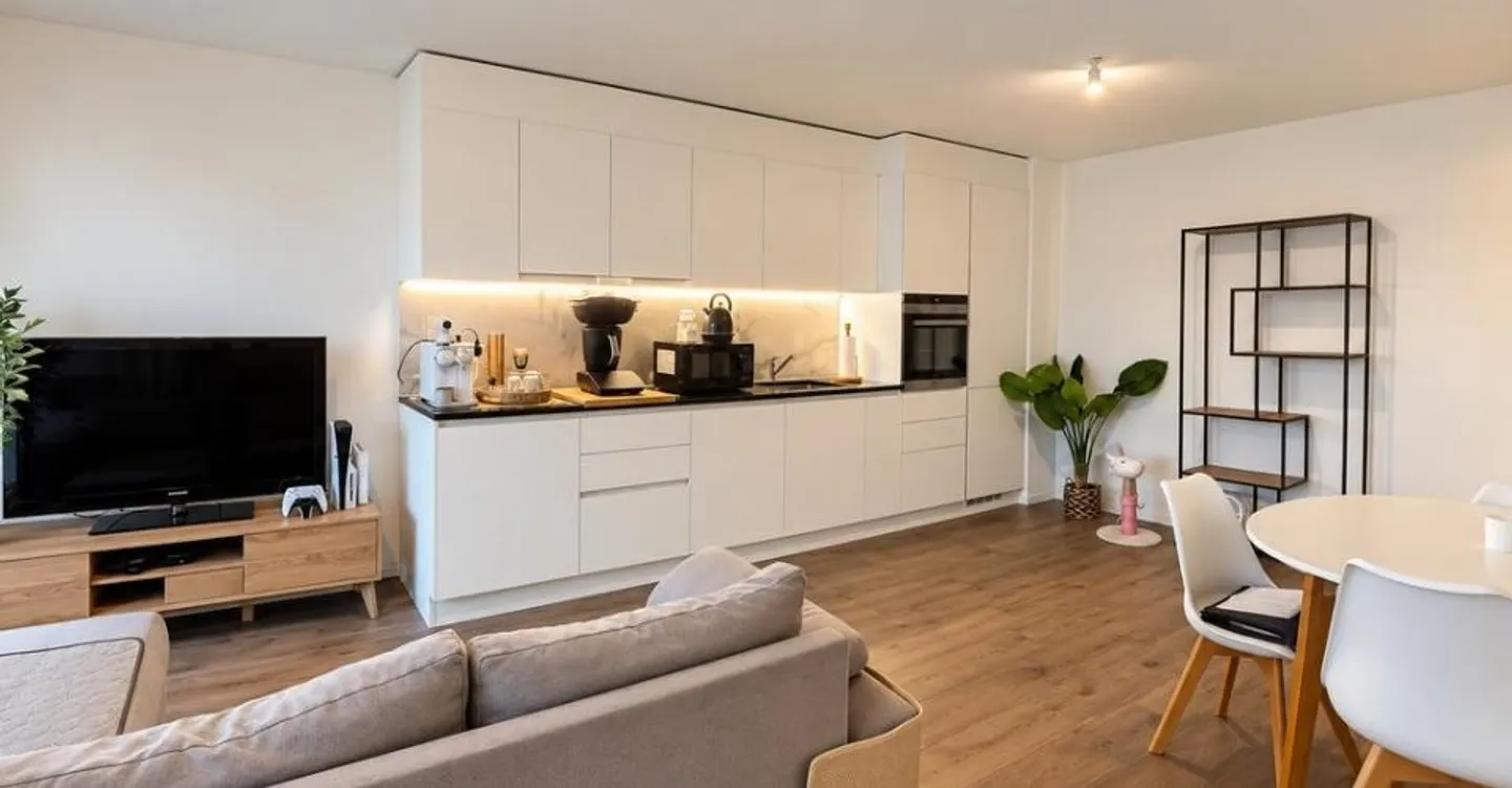 Appartement 2.5 pièces à CHF 1'110.--mois charges comprises - Foto 3 di 6