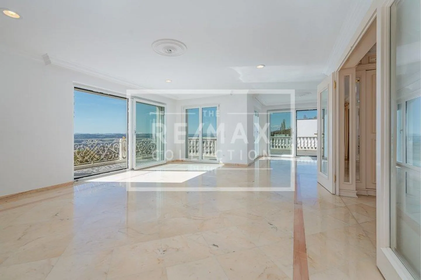 Representative panoramic villa at Mutschellen - Photo 6 of 13