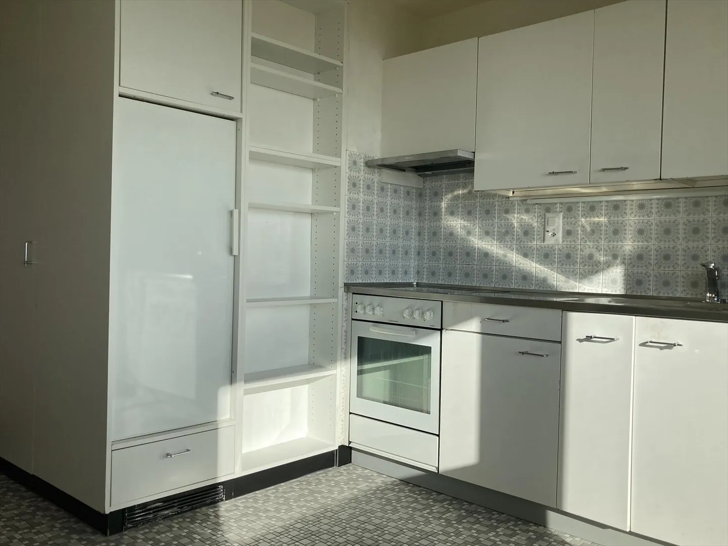 5-room apartment - Photo 5 of 8