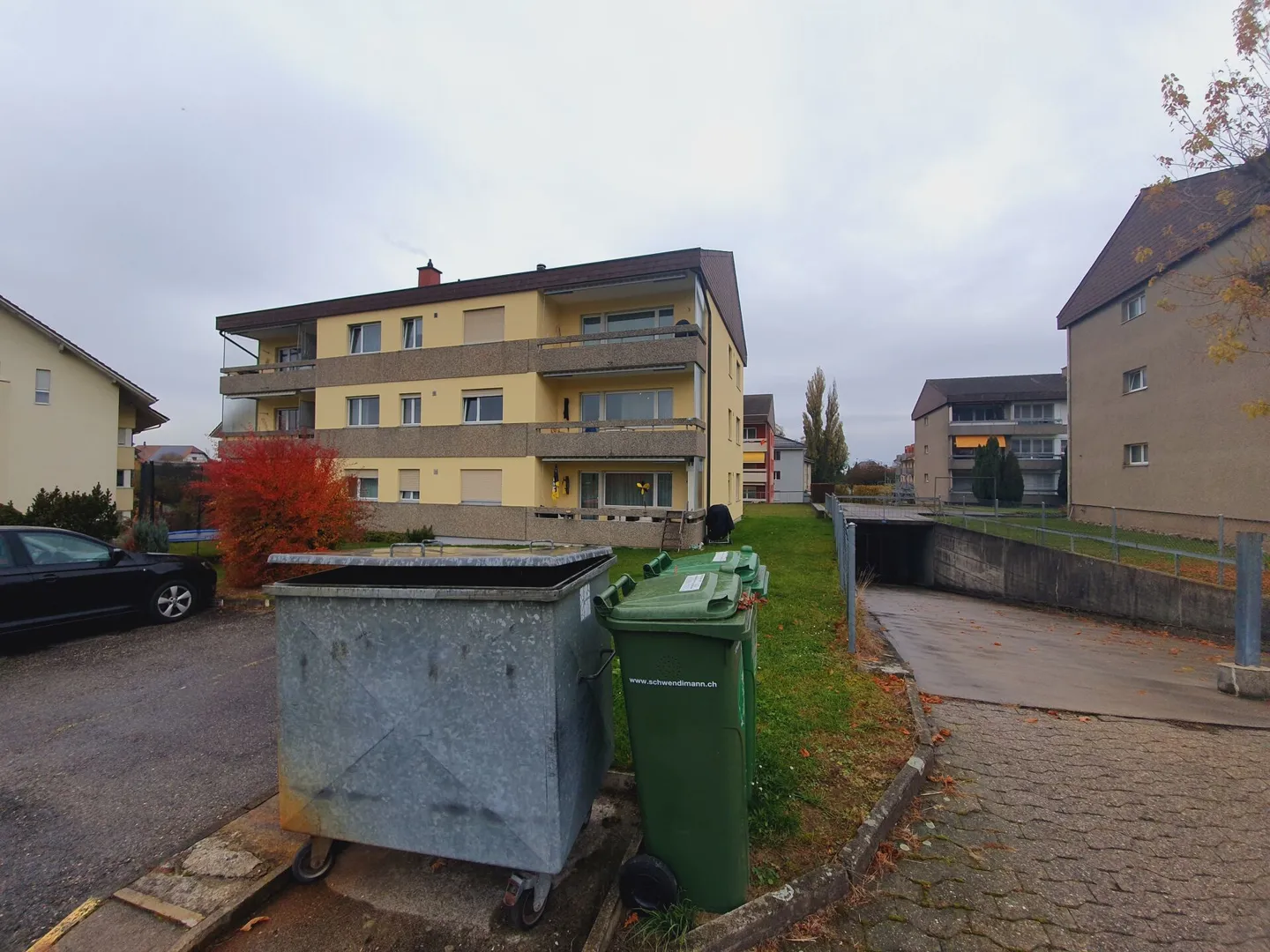 Charmante Wohnung mit Grünblick - Foto 2 von 9