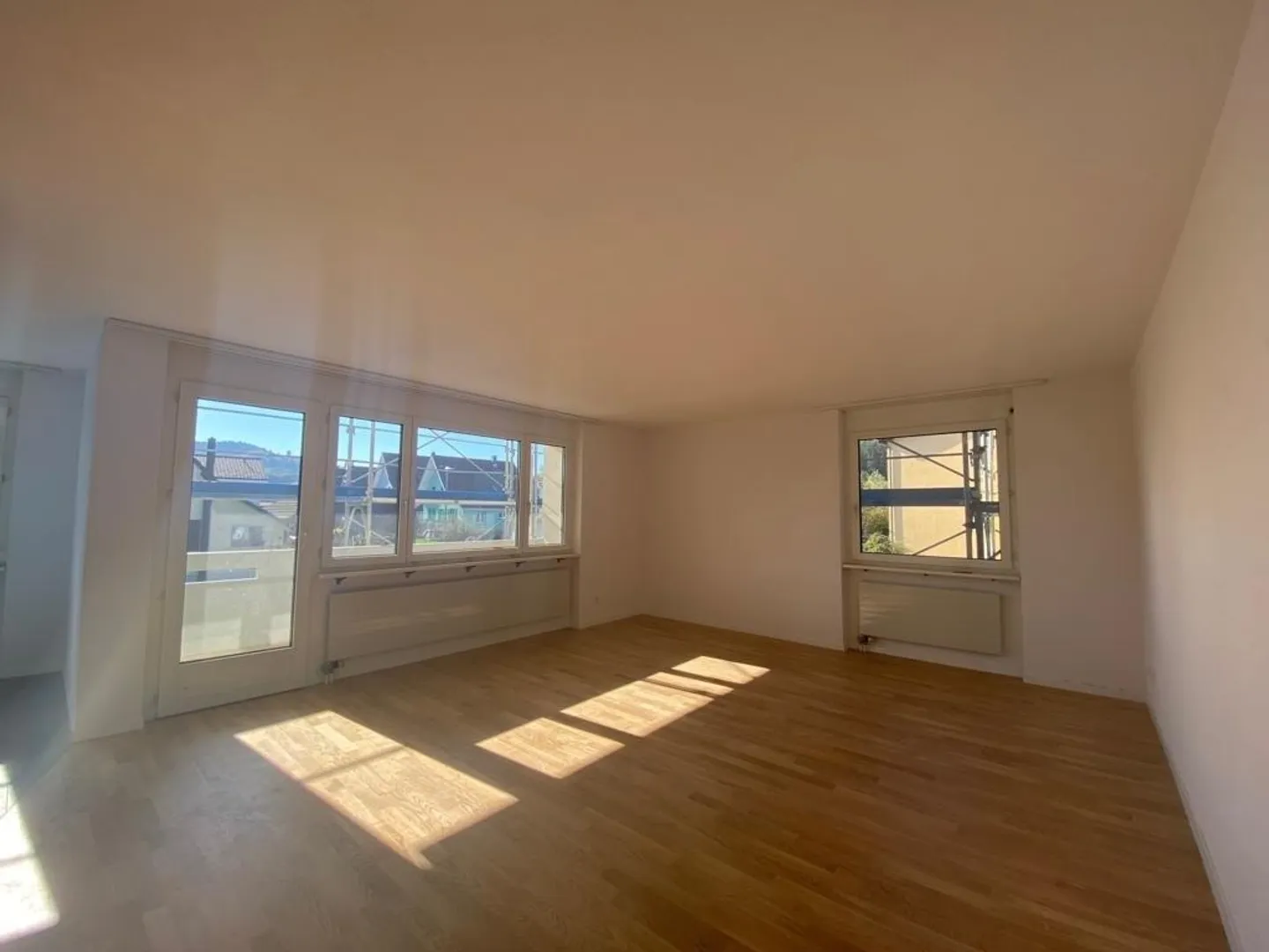 Willkimmen in the new home - Photo 2 of 10