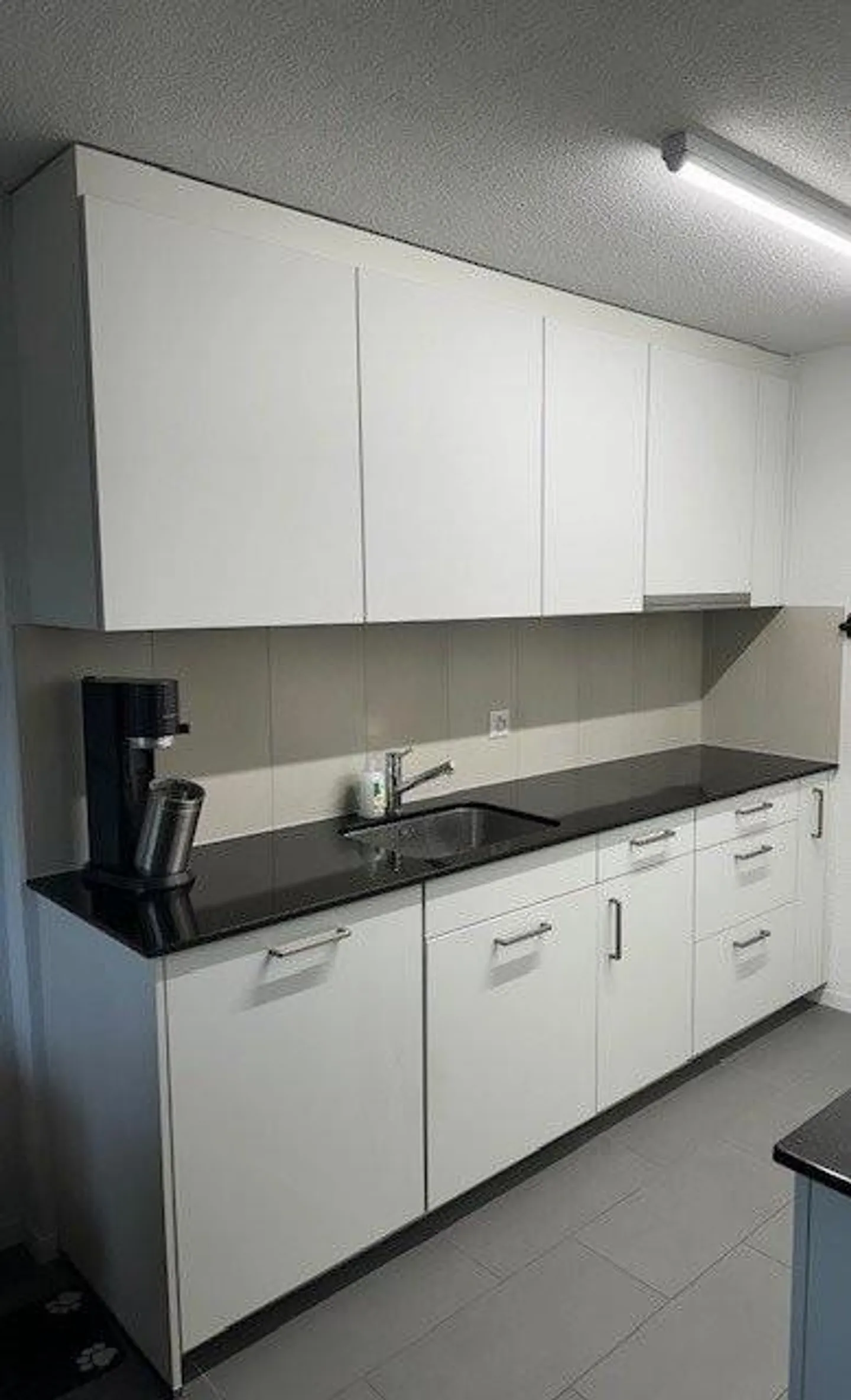 Willkimmen in the new home - Photo 3 of 10