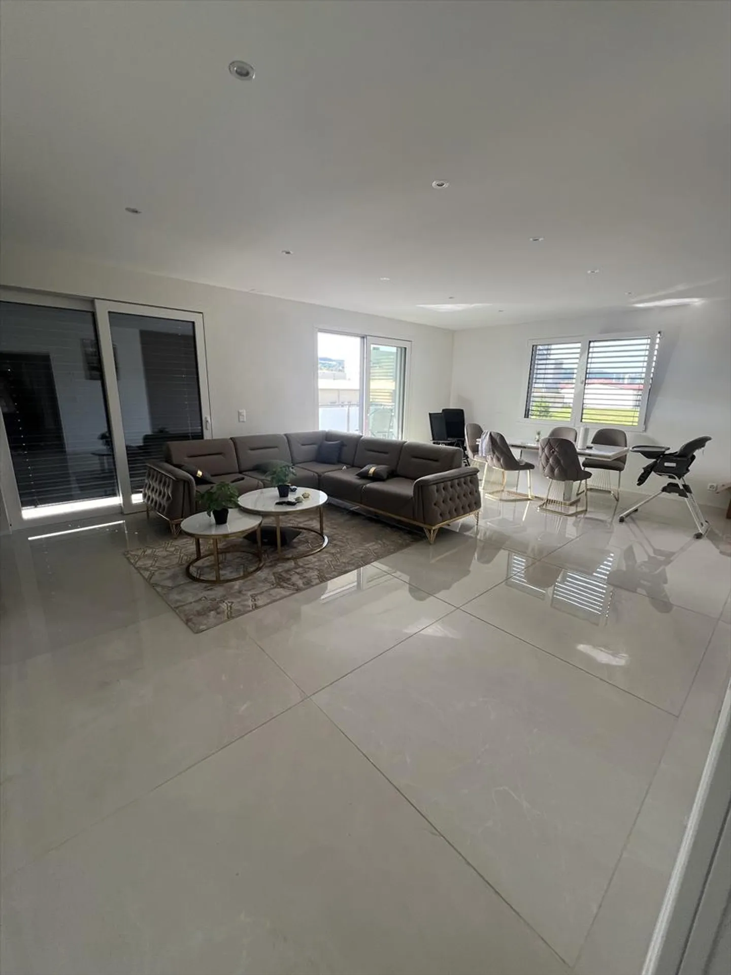 Immeuble résidentiel 15 pièces - Photo 6 sur 9