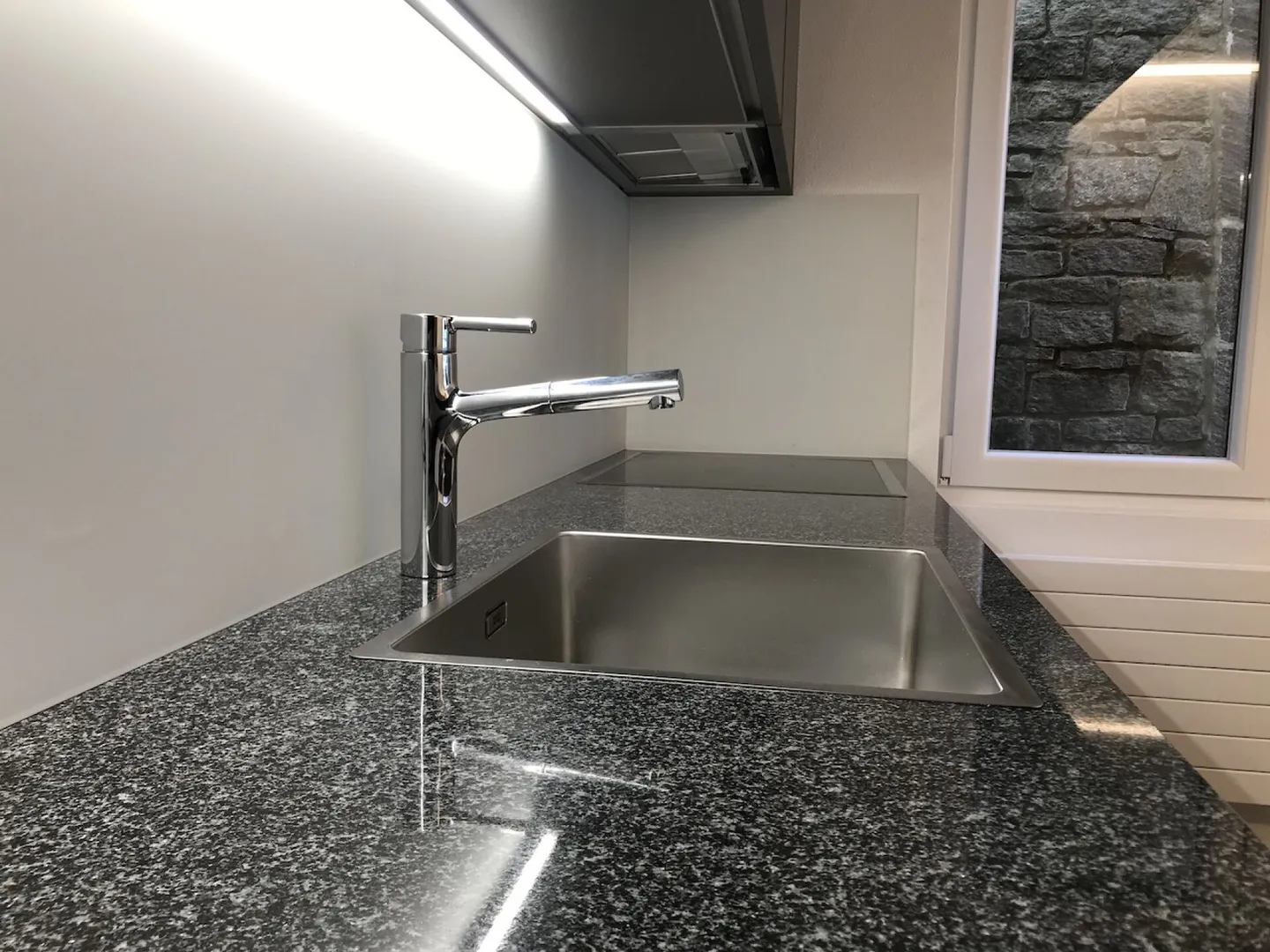 Zweifamilienhaus vollständig renoviert - Foto 9 von 13