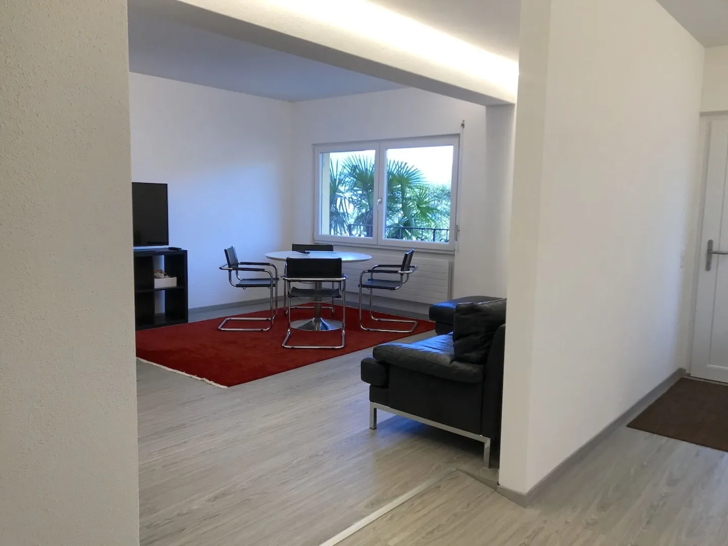 Zweifamilienhaus vollständig renoviert - Foto 12 von 13