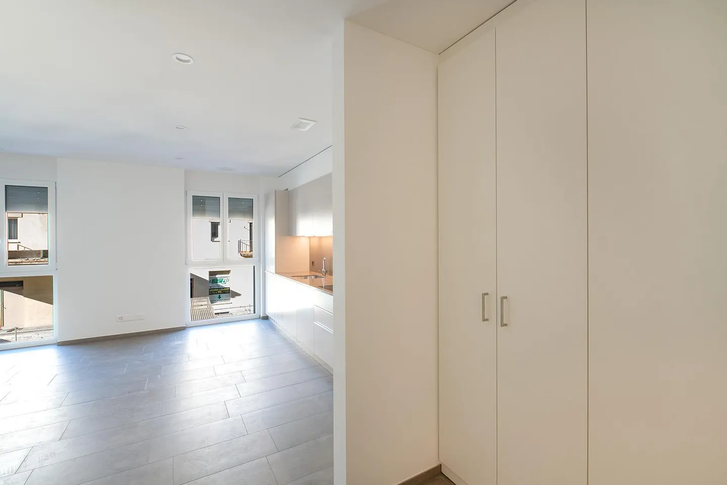 Studio moderne dans immeuble 2022 - Photo 4 sur 4