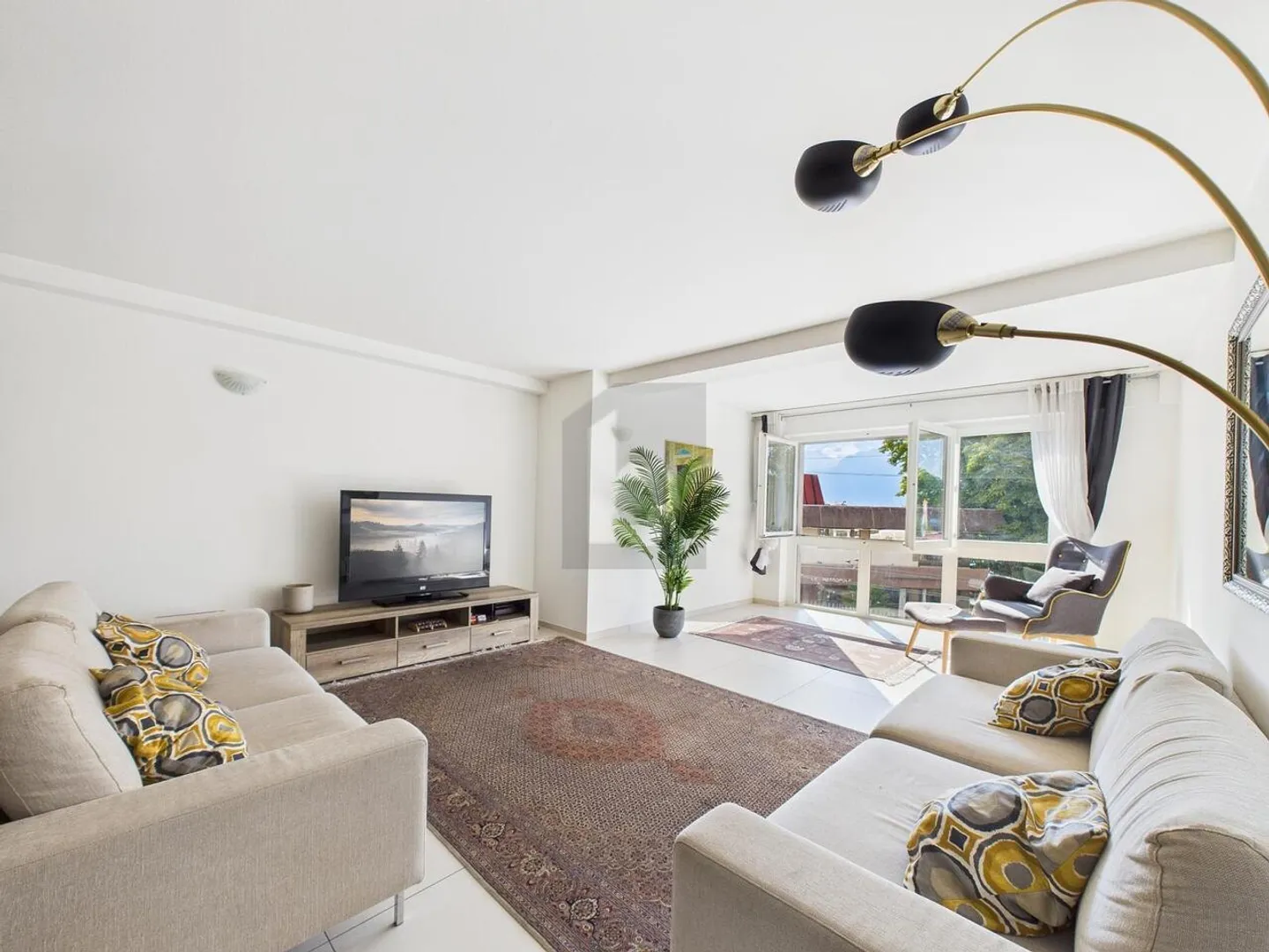 Charmante Wohnung mit Seeblick - Foto 1 von 6