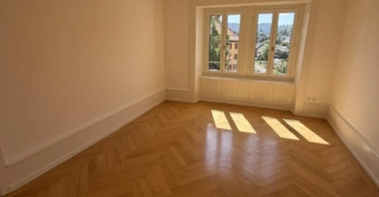 Charmant Appartement Rénové - Photo 3 sur 9