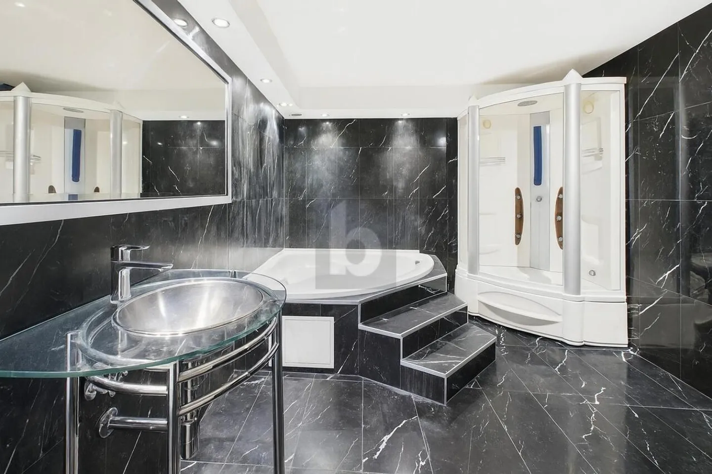 Charmante Wohnung mit Seeblick - Foto 4 von 6