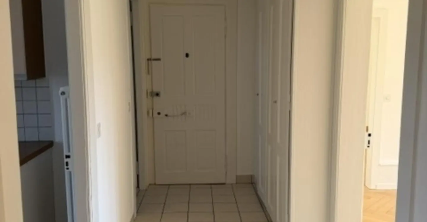 Charmant Appartement Rénové - Photo 6 sur 9
