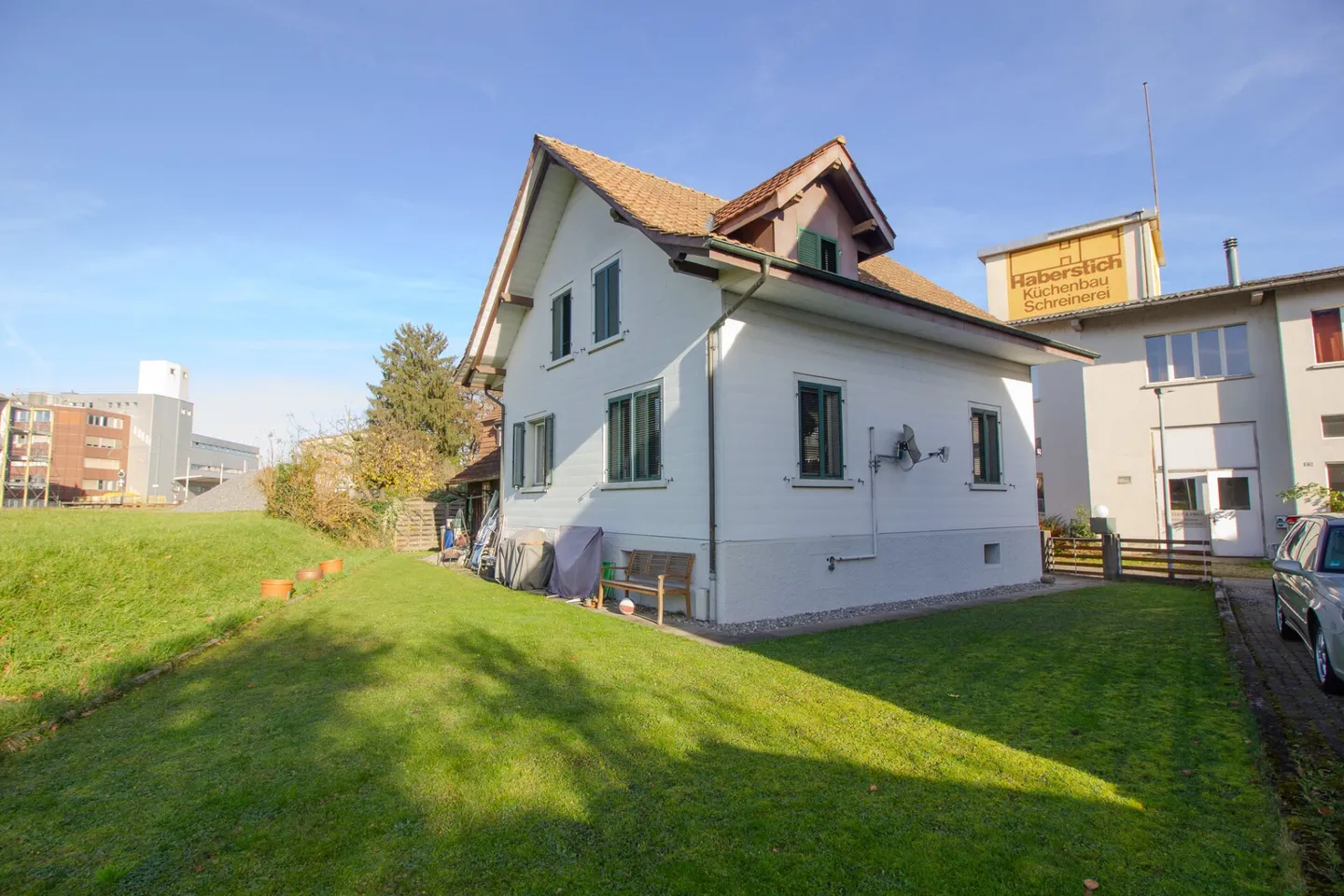 Maison charmante avec potentiel - Photo 2 sur 15