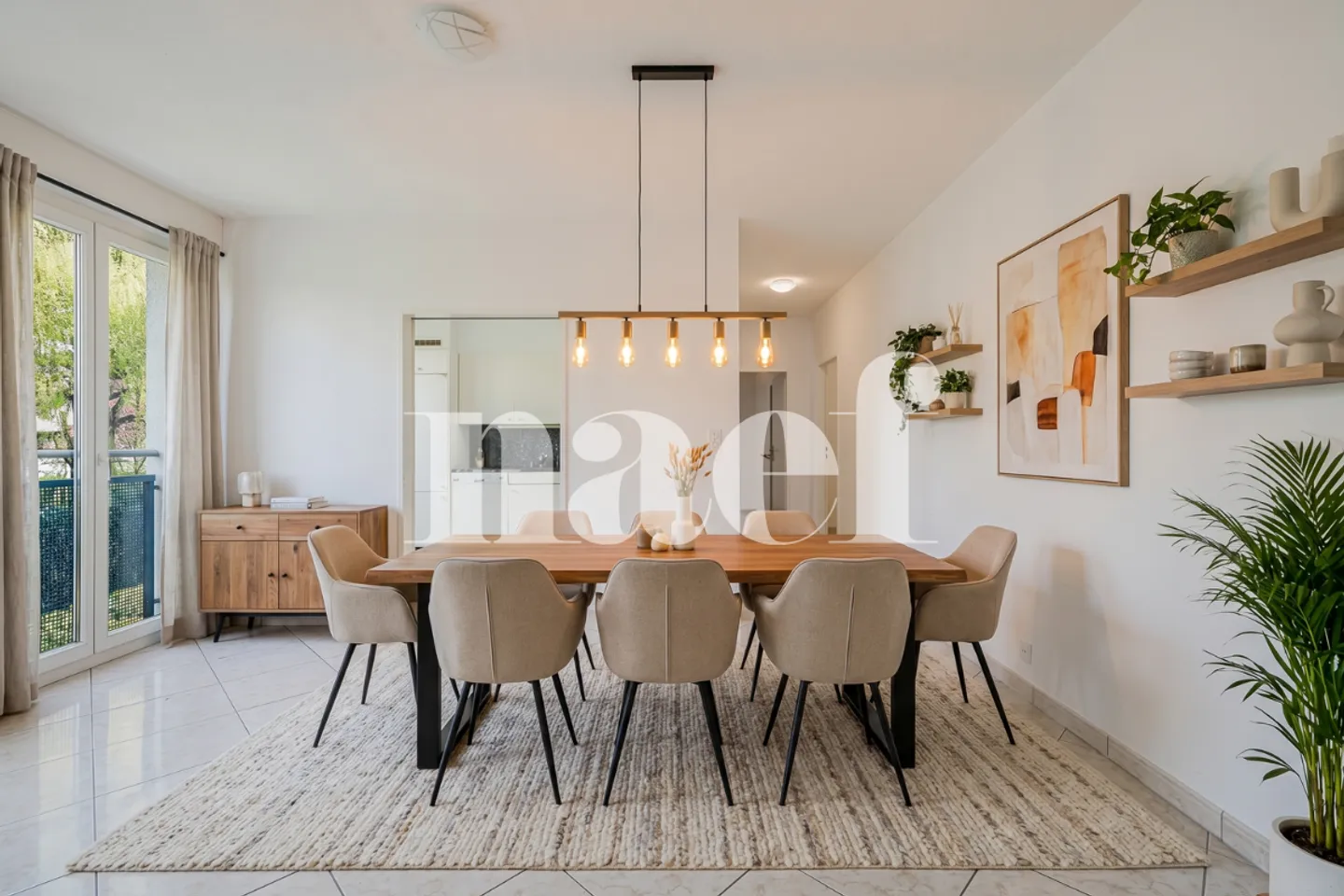 Rare opportunity in Grand-Saconnex? Spacious 7-room family apartment - Photo 2 of 12