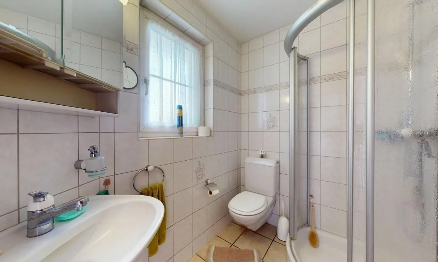 Maison idyllique de 5 pièces avec paradis de jardin près de la Dünnern - Photo 9 sur 11