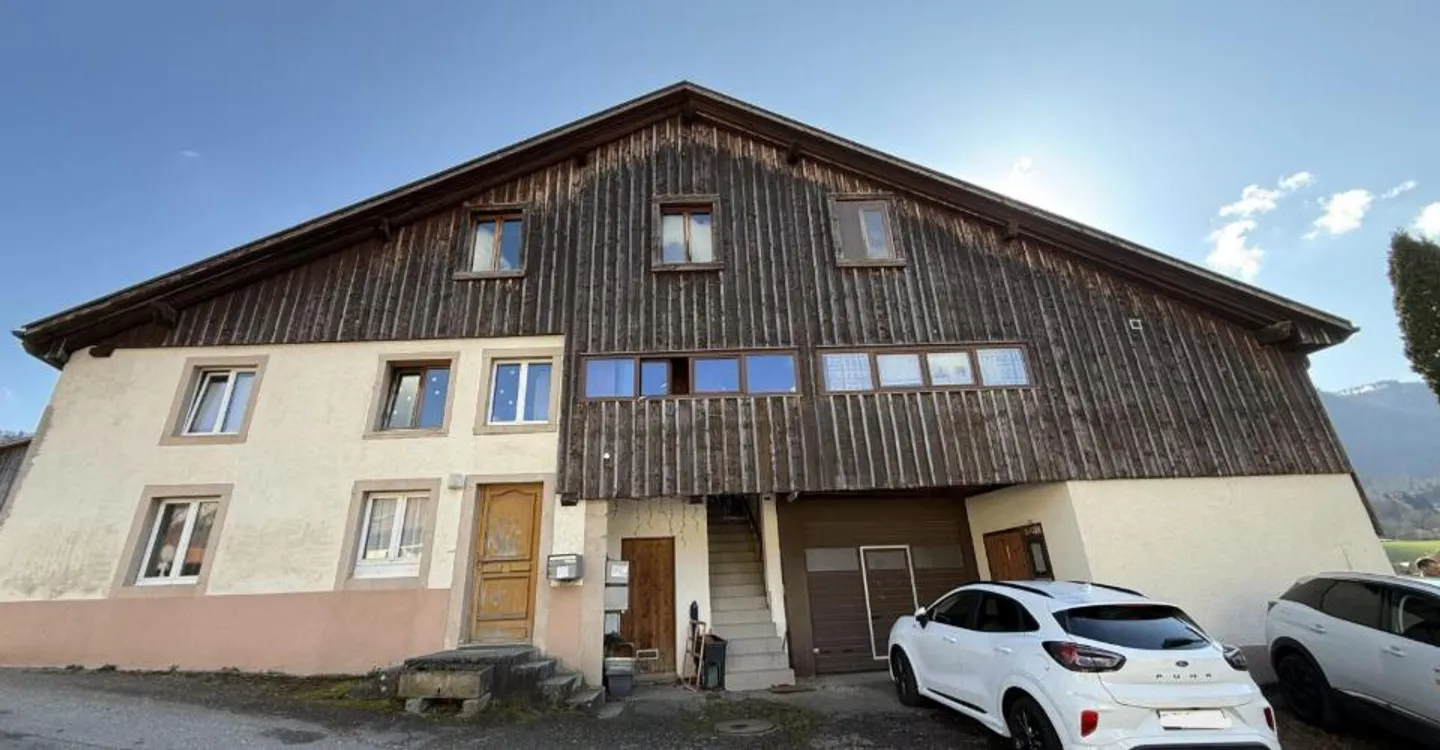 Exklusive Mietshaus in Eschert - Foto 1 von 13