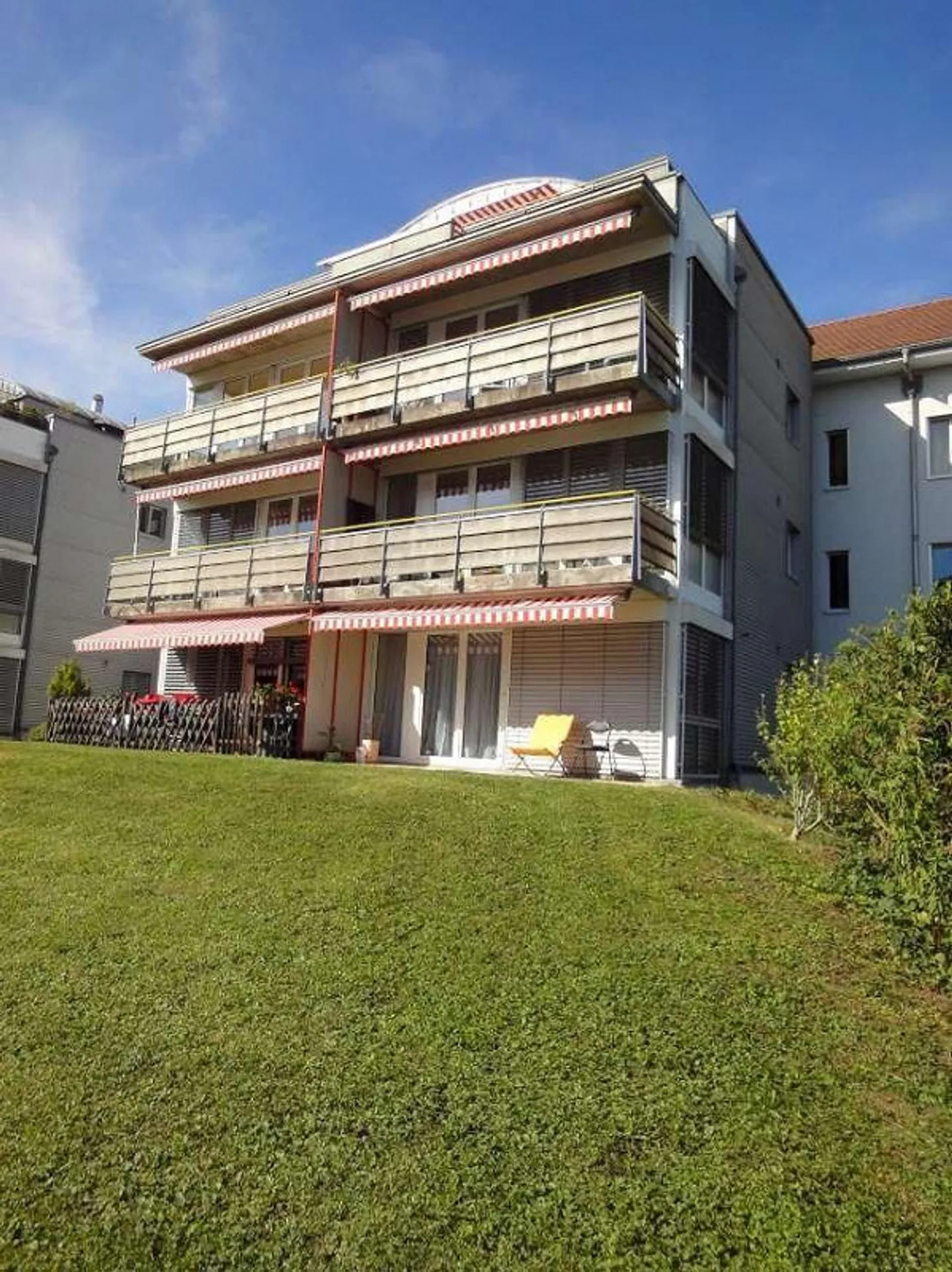 Appartement 3.5 pièces entre la gare et la Birs - Photo 1 sur 8
