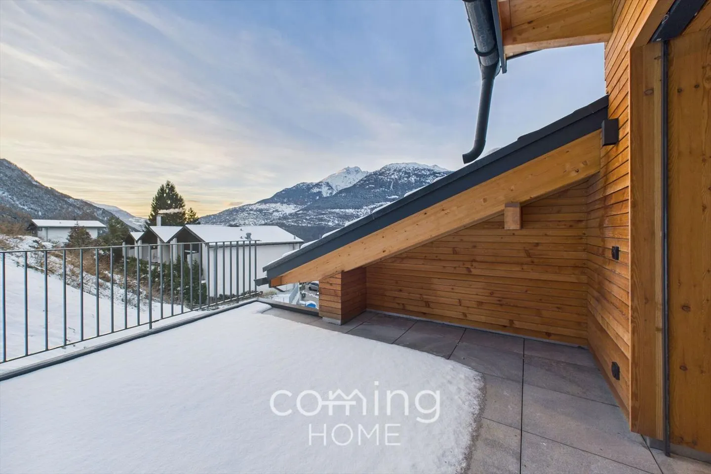 Exclusive 3.5-room penthouse apartment in Ried-Brig with panoramic views and large terrace - Photo 12 of 13