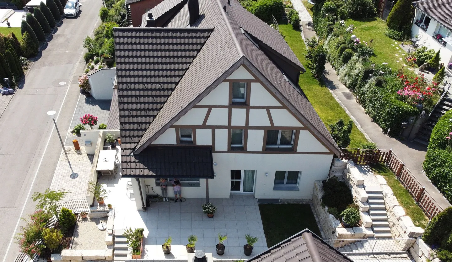 Casa bifamiliare ben tenuta di 5,5 stanze - costruita nel 2014 - con vista fantastica - Foto 15 di 17