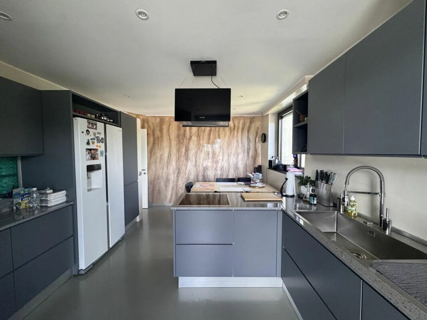 PARADISO | 6 PIÈCES AVEC TERRASSE DE 109 M2 VUE PANORAMIQUE SUR LE LAC ET LE GOLFE DE LUGANO - Photo 3 sur 7