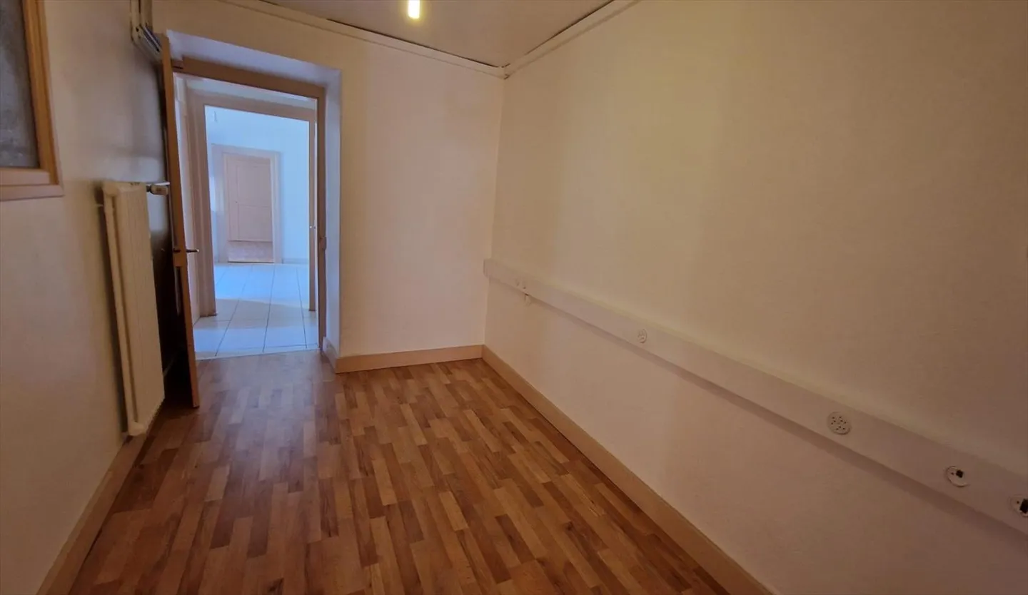 Appartamento 5.5 stanze - Foto 5 di 18